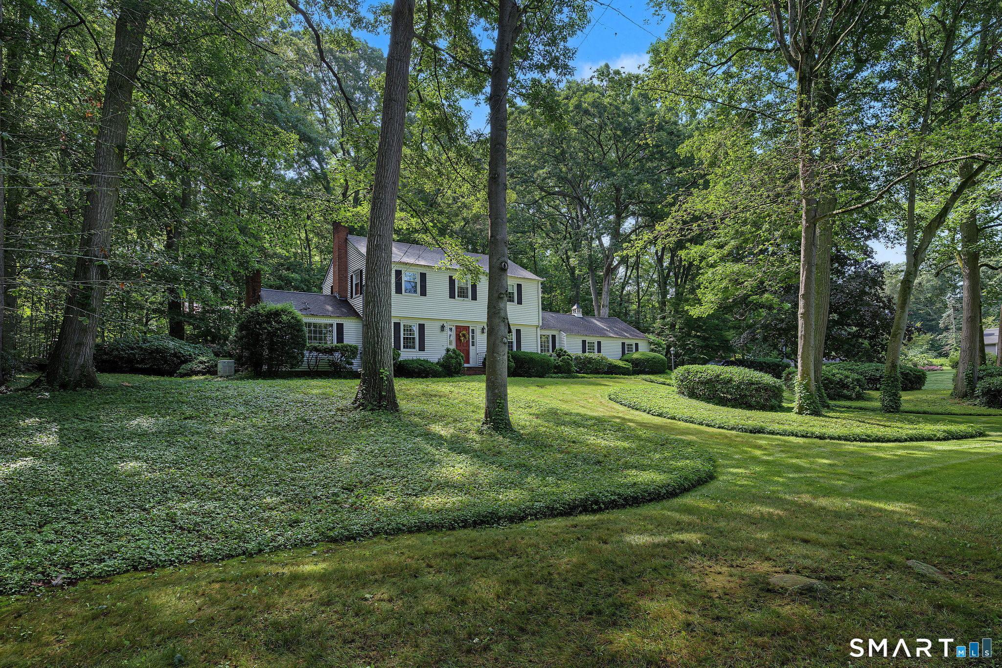 Photo 2 of Single family home for sale at 7 Milestone Ln, Madison, CT 06443 | MLS# 24195695 | Listing updated on 2026-09-12