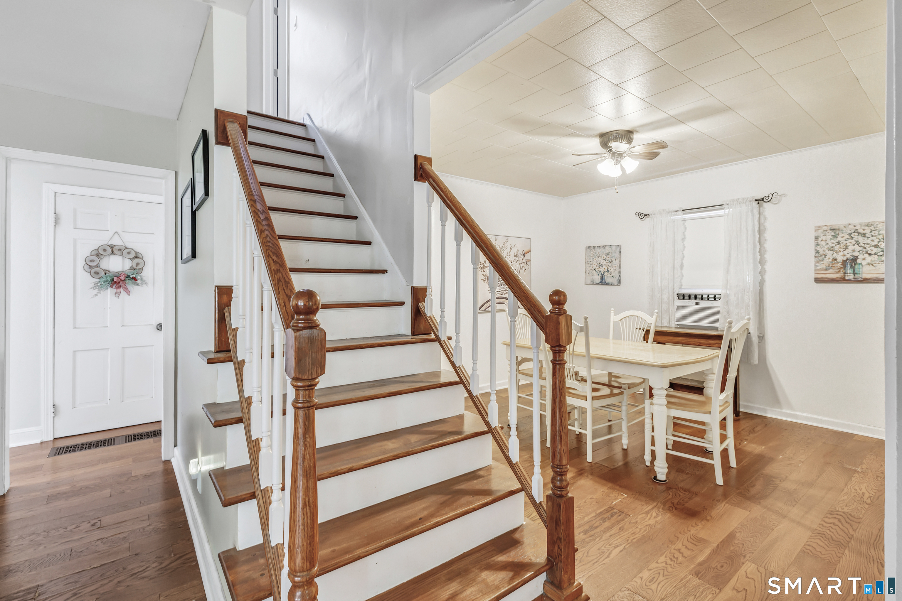 205 Cottage Street photo 13