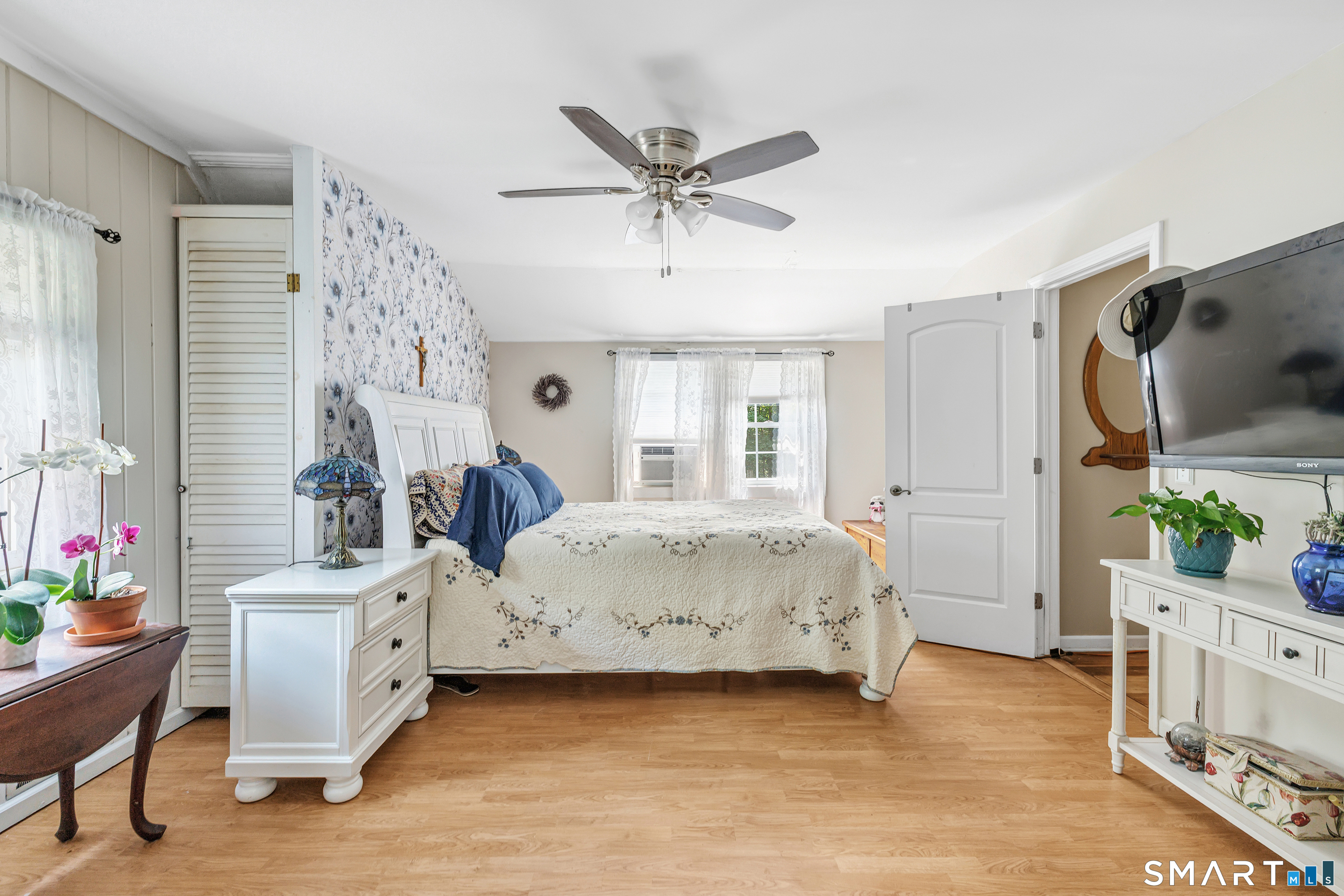205 Cottage Street photo 17