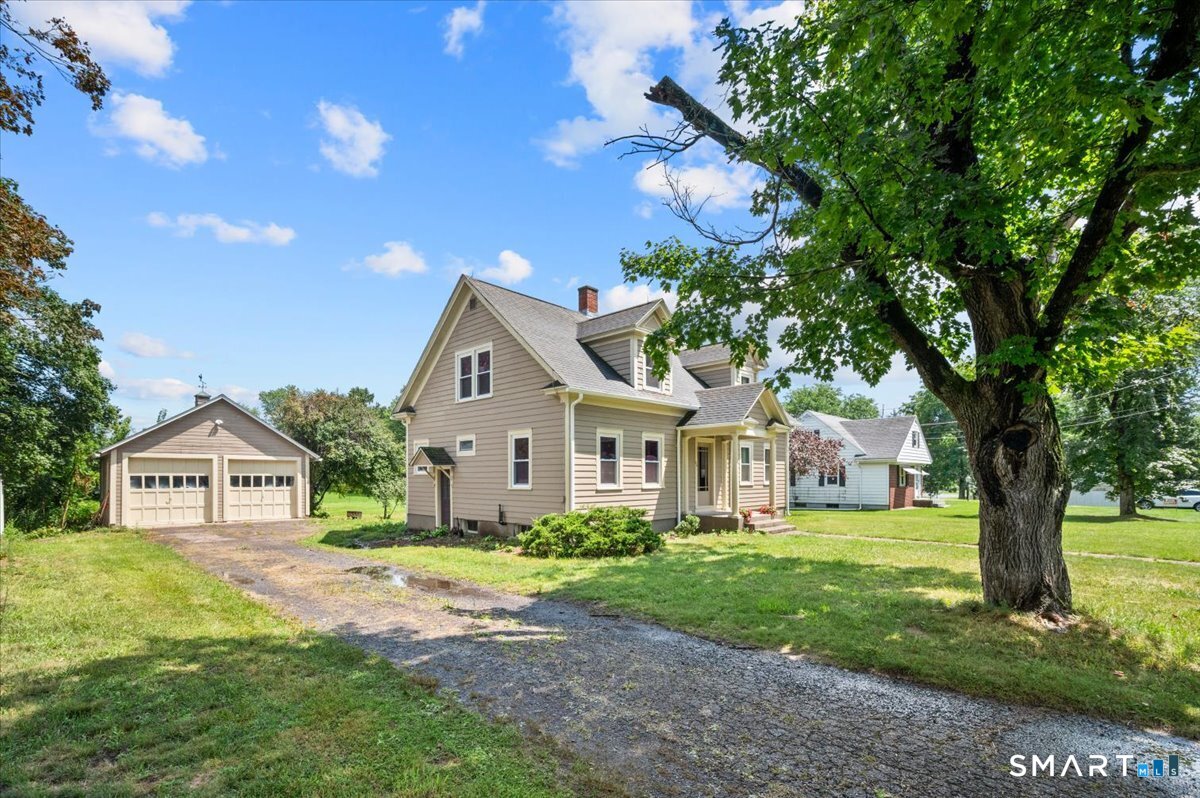 3rd image of 20 Shaker Rd, Somers, CT 06071 | MLS# 24193732