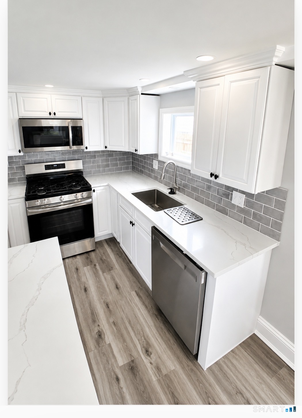 4th image of 9 Wood Ave, Milford, CT 06460 | MLS# 24194716