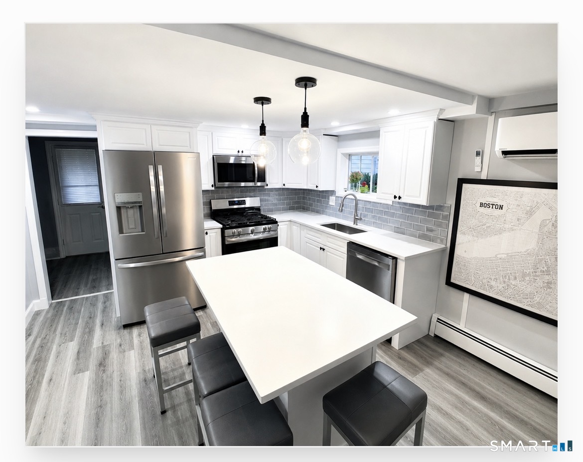 5th image of 9 Wood Ave, Milford, CT 06460 | MLS# 24194716