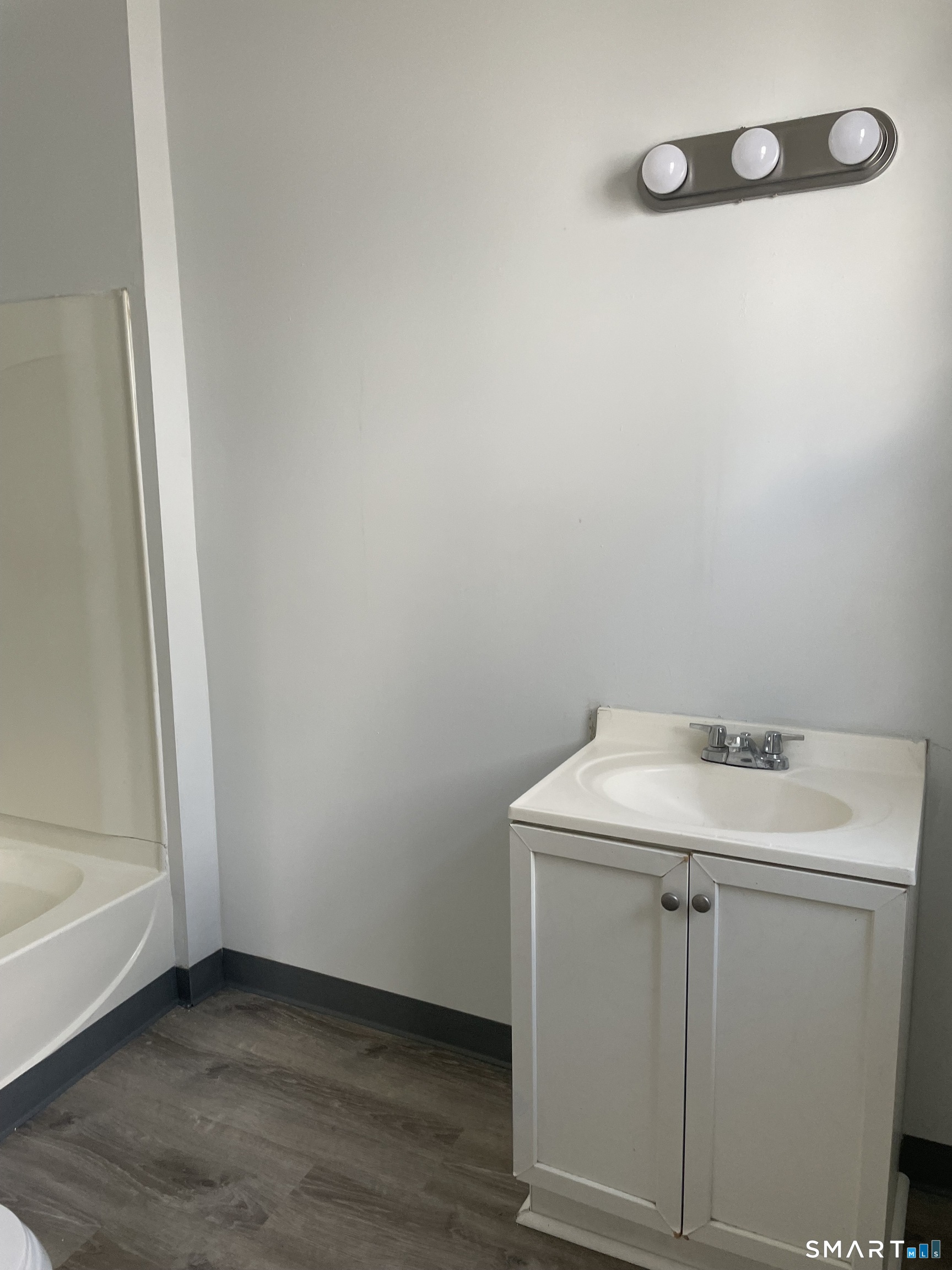 191 Alder Street photo 6