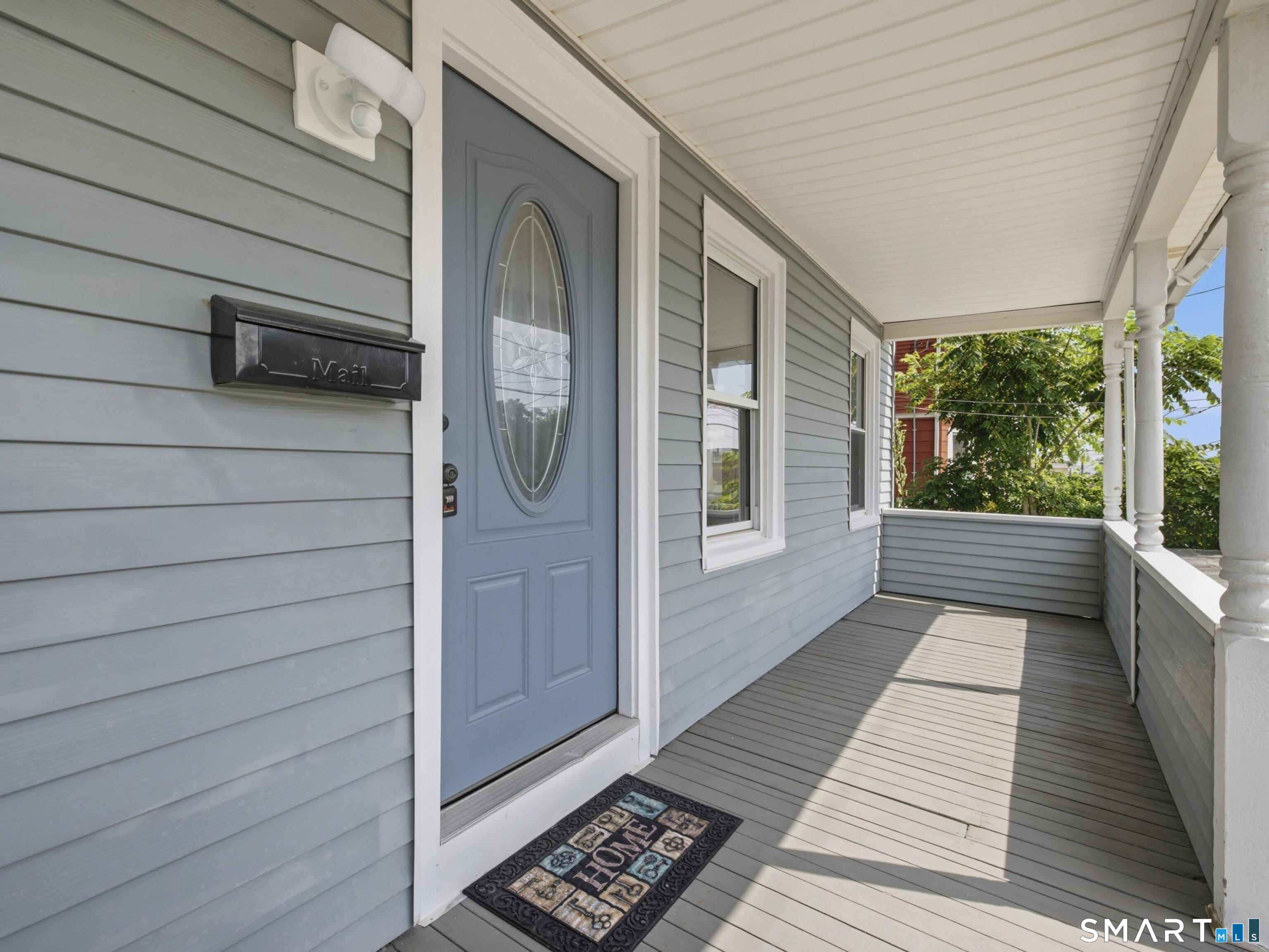 35 Moore Avenue photo 10