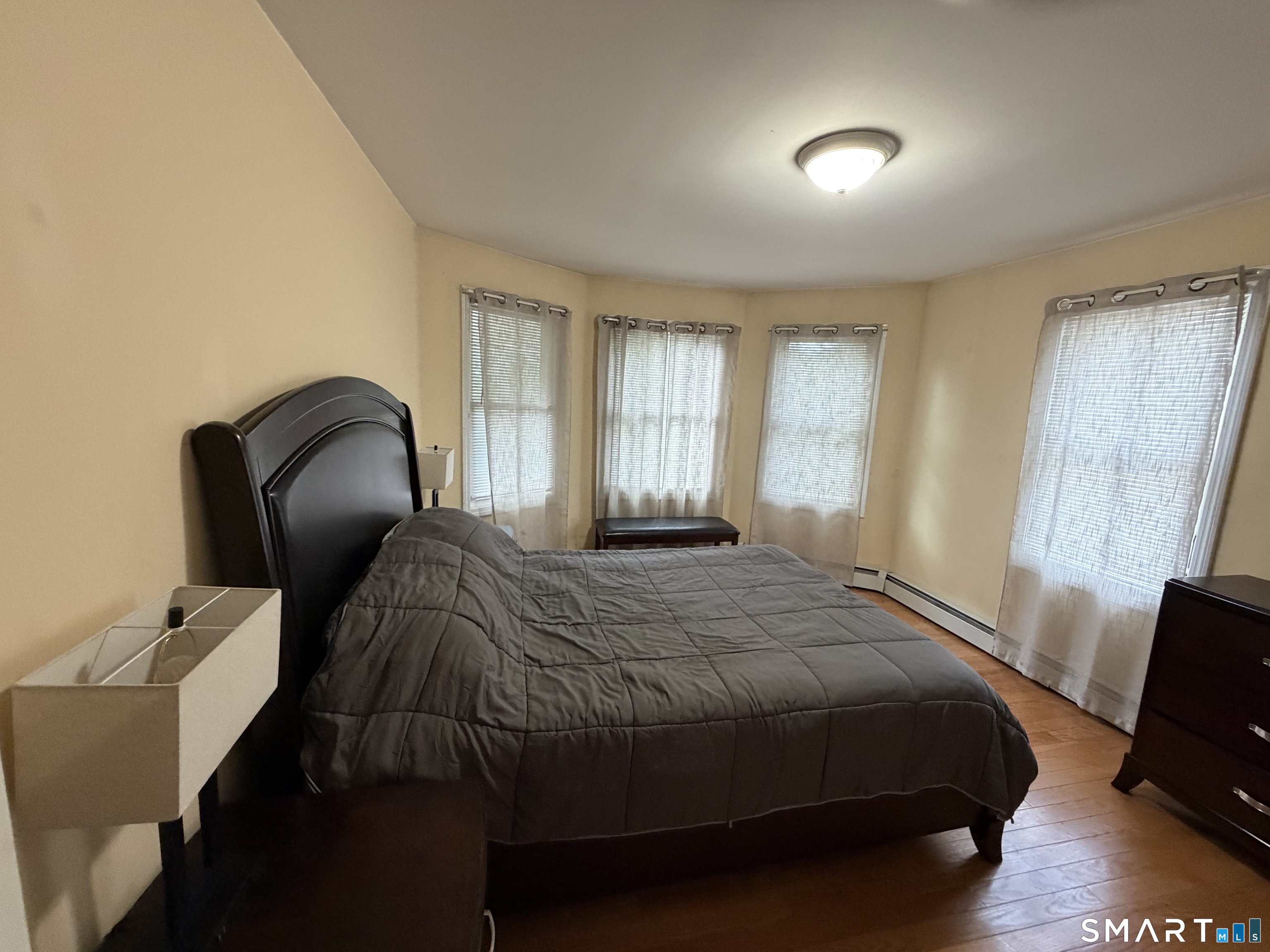 47 Lounsbury Street photo 5