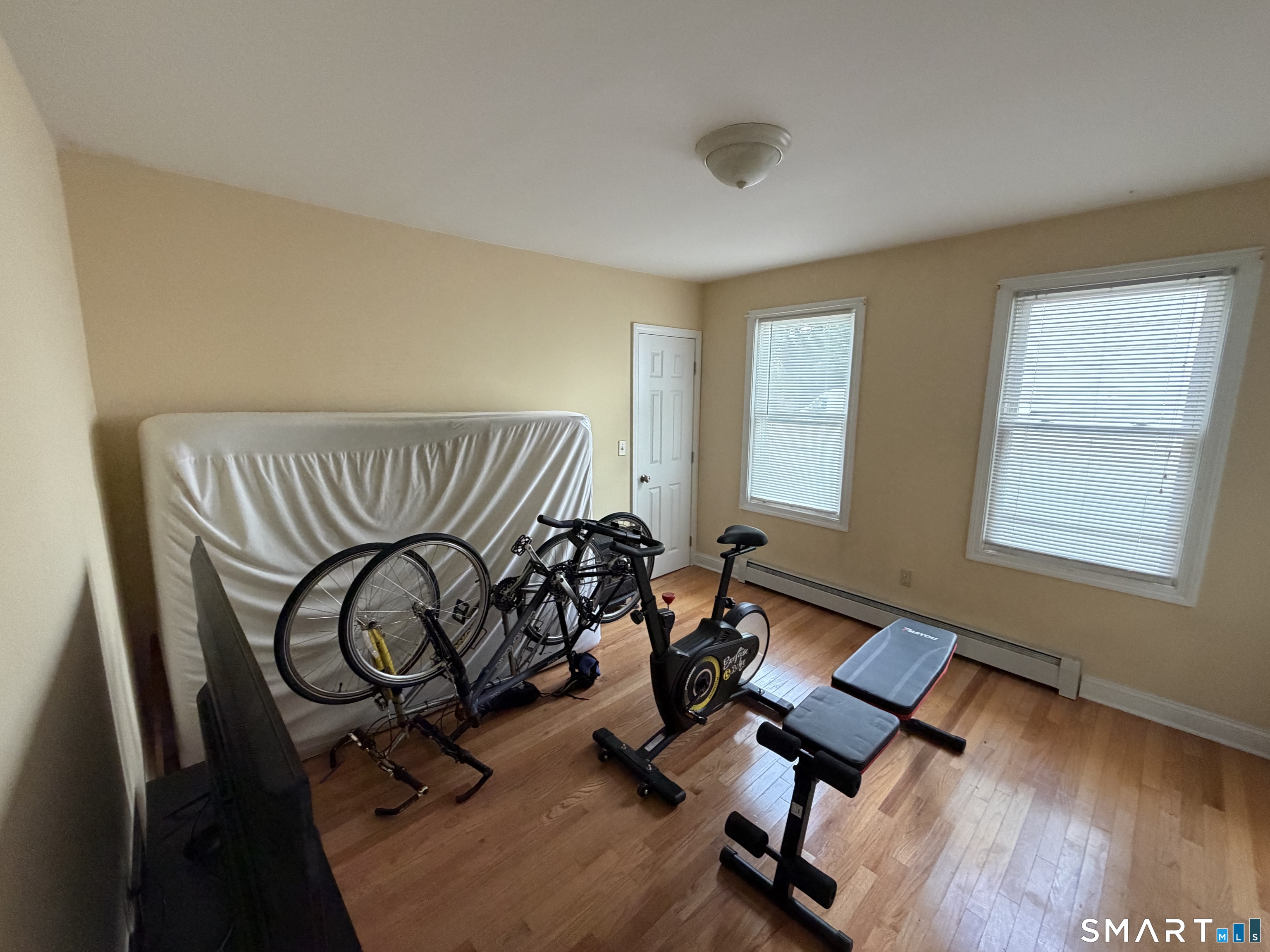 47 Lounsbury Street photo 10