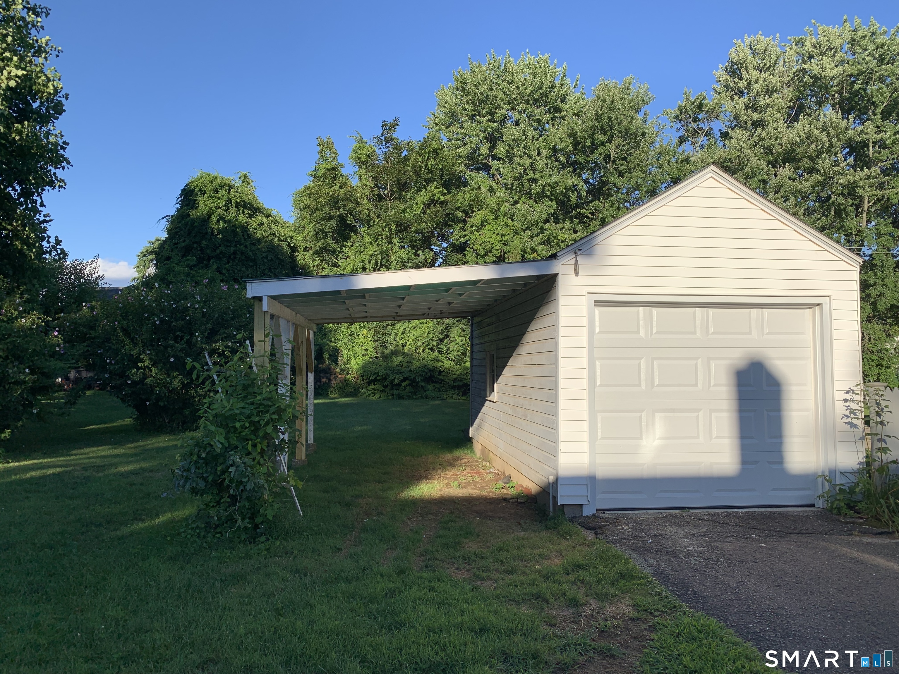 406 Oakwood Avenue photo 26