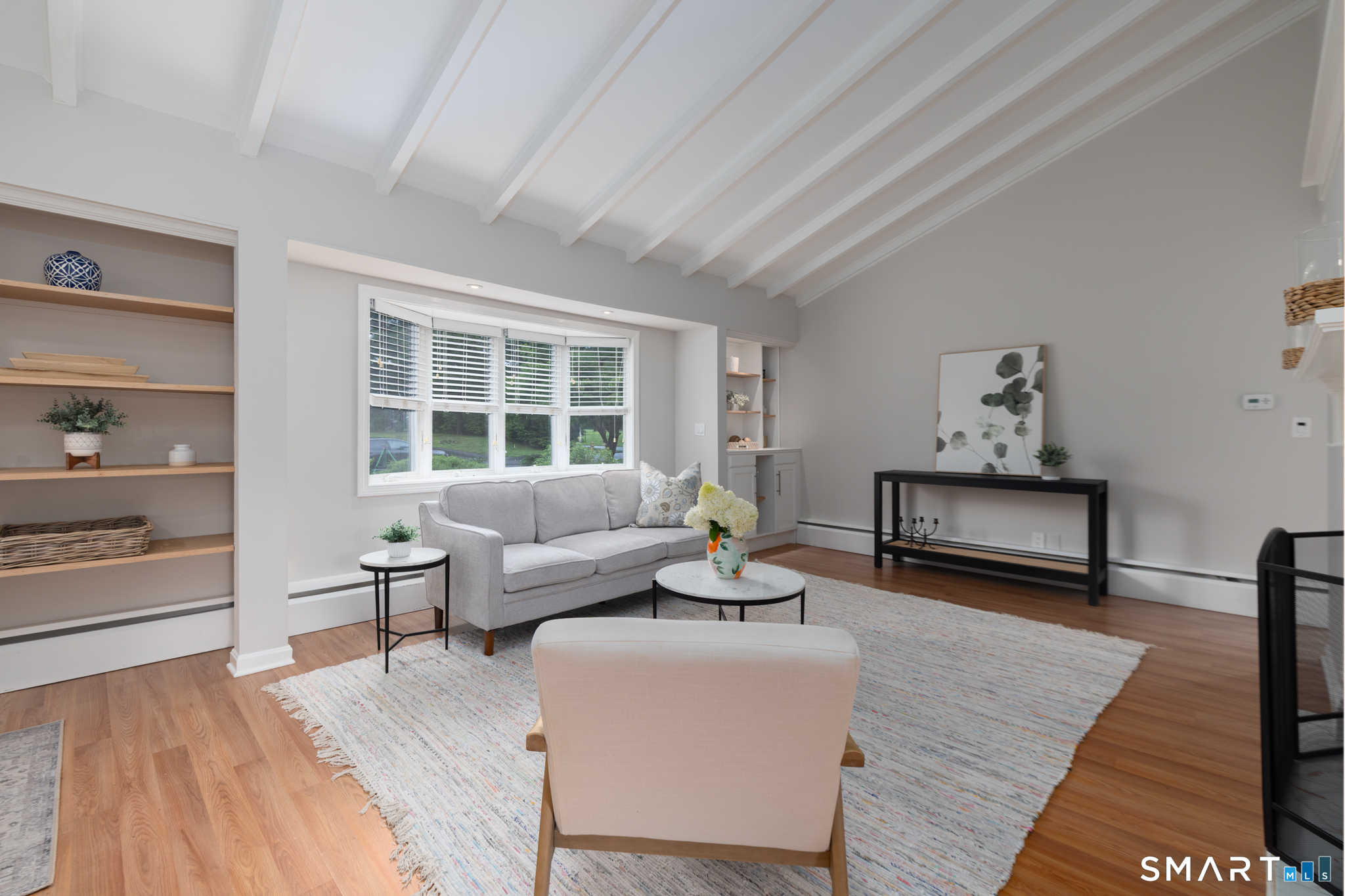 187 Elmwood Drive photo 4