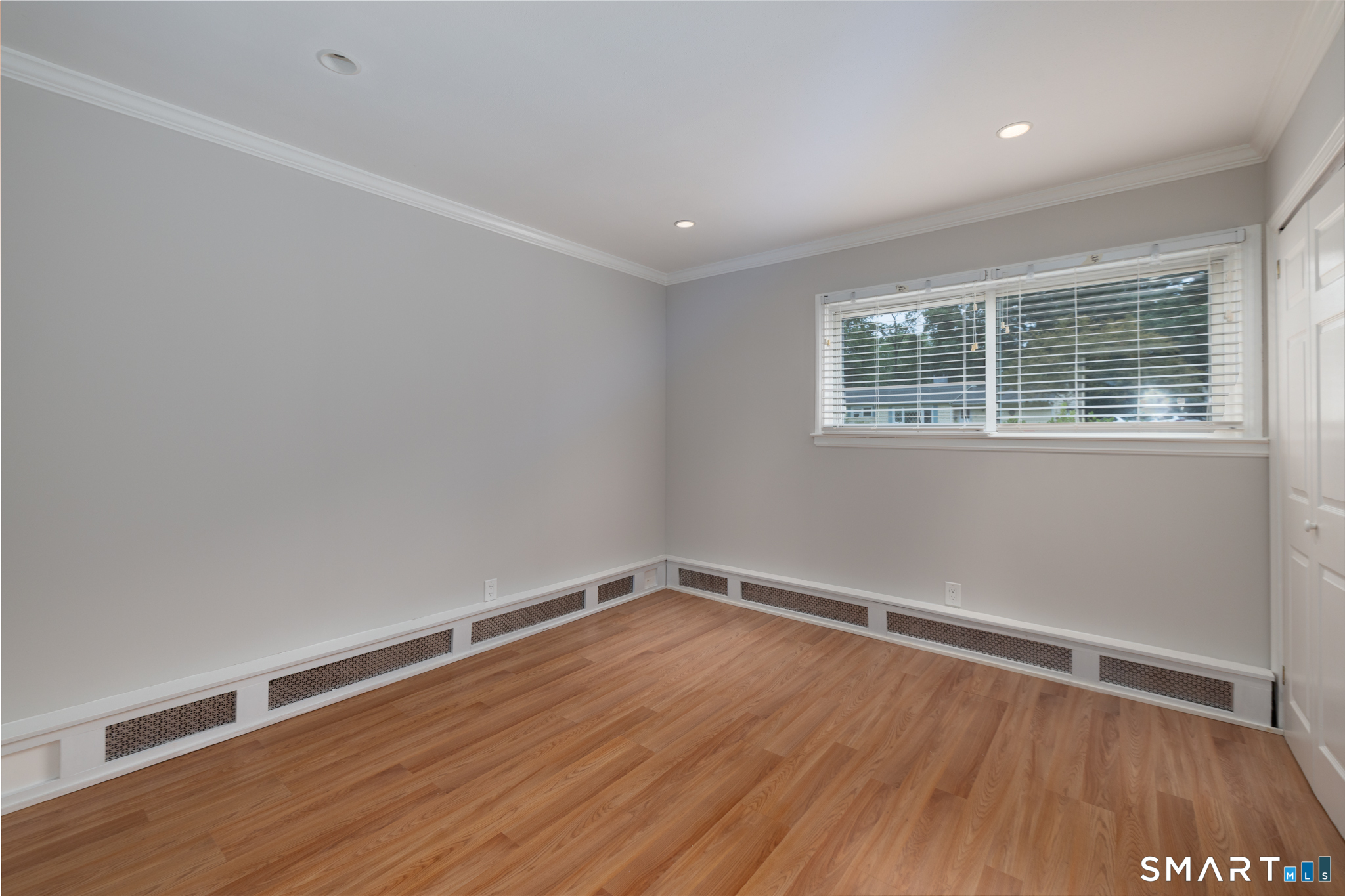 187 Elmwood Drive photo 21