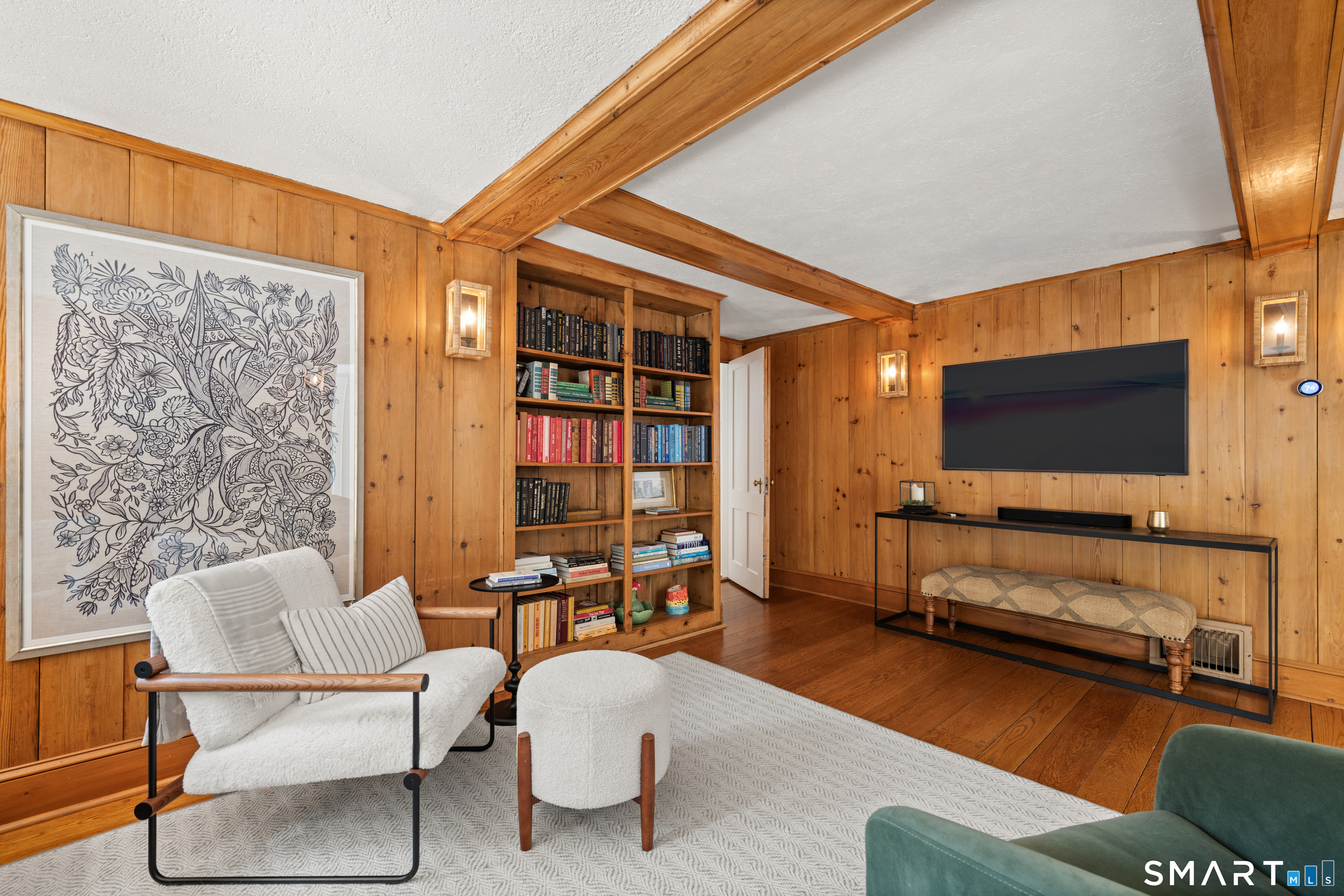1123 Round Hill Road photo 11