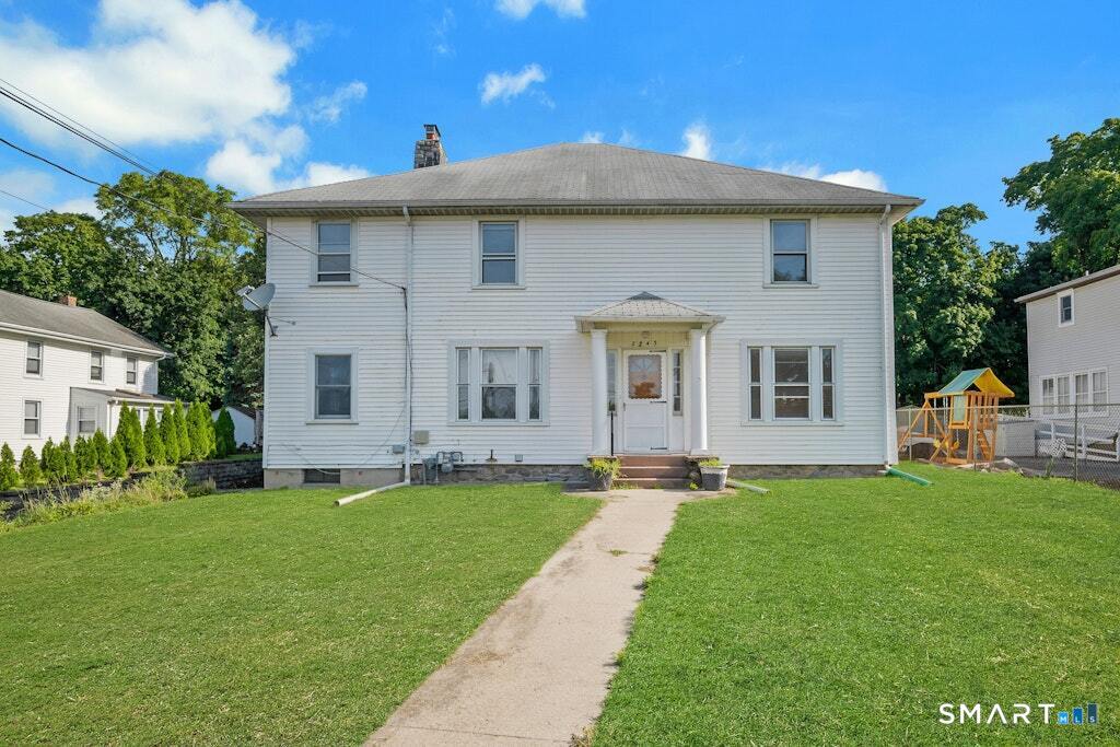 2743 Boston Post Road, Darien, Connecticut photo 2