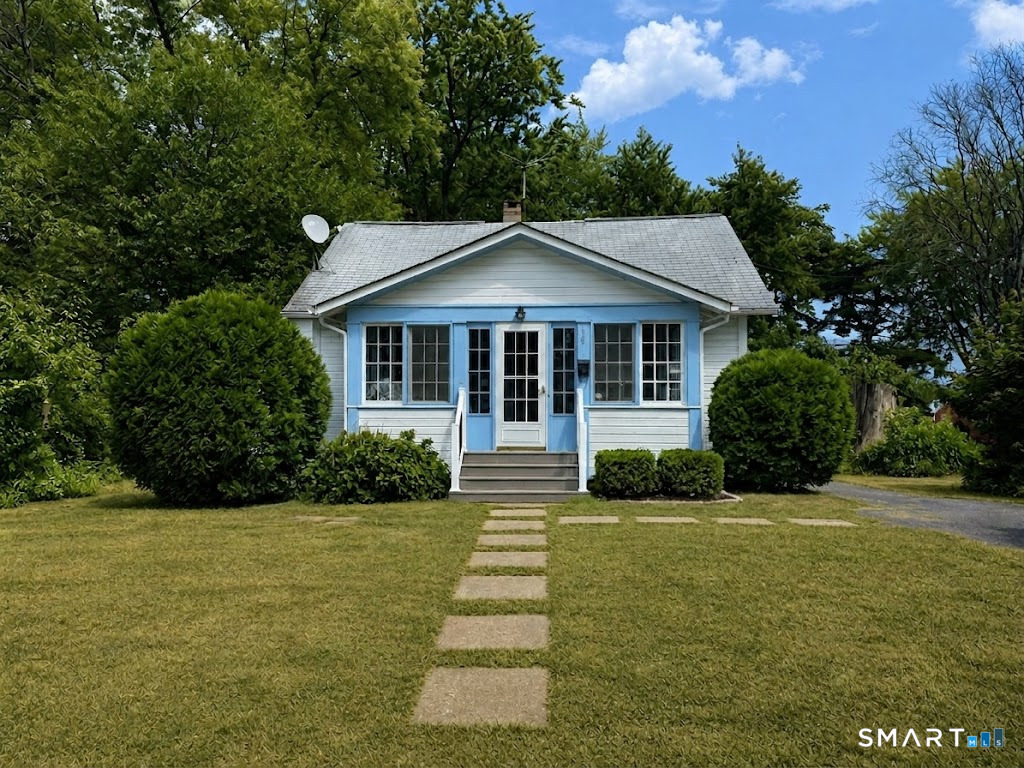 128 Woodland Street