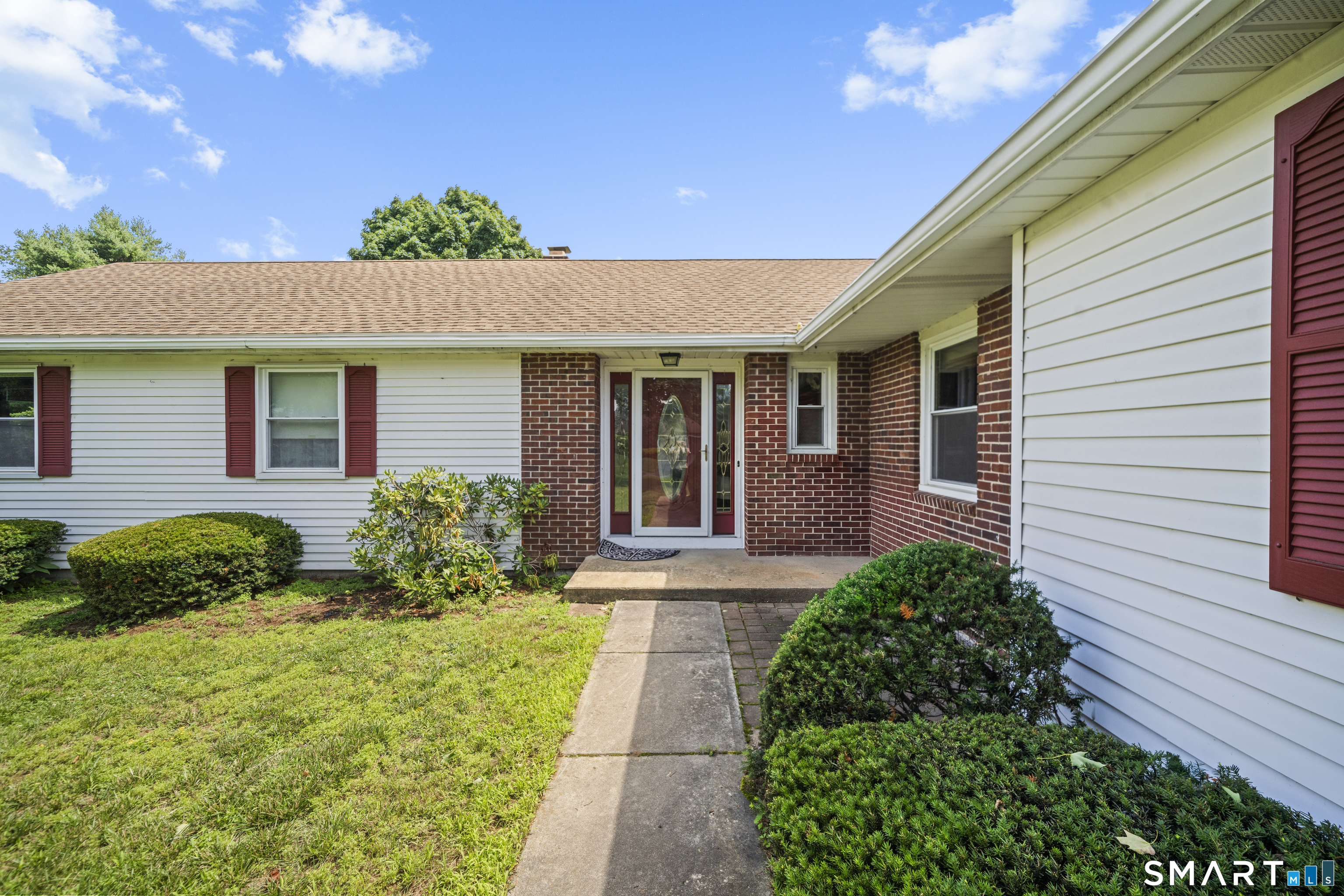 2nd image of 17 Pinney Rd, Somers, CT 06071 | MLS# 24193546