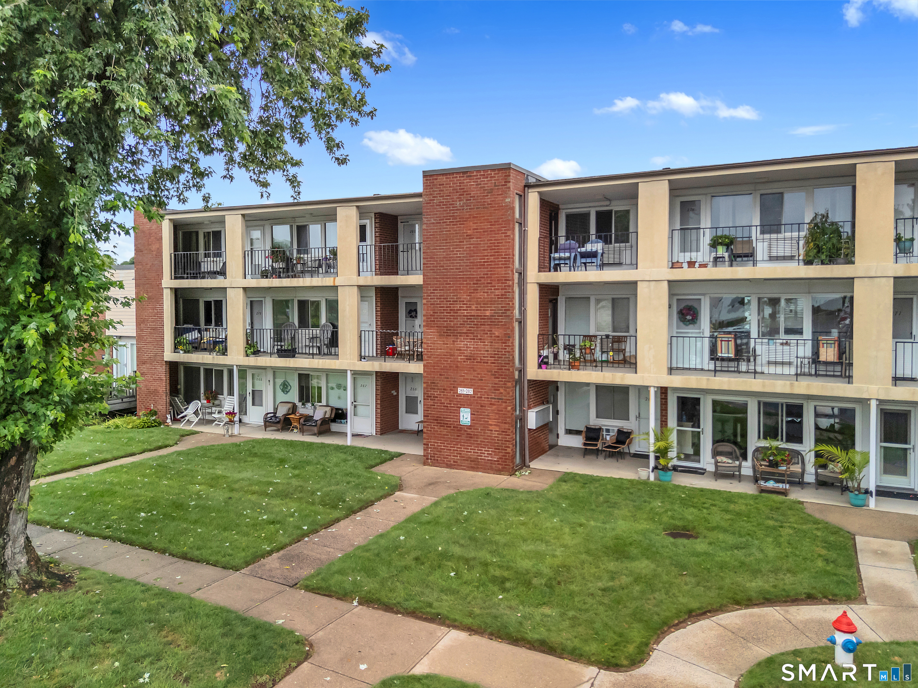 2nd image of 280 West Walk #280, West Haven, CT 06516 | MLS# 24191377