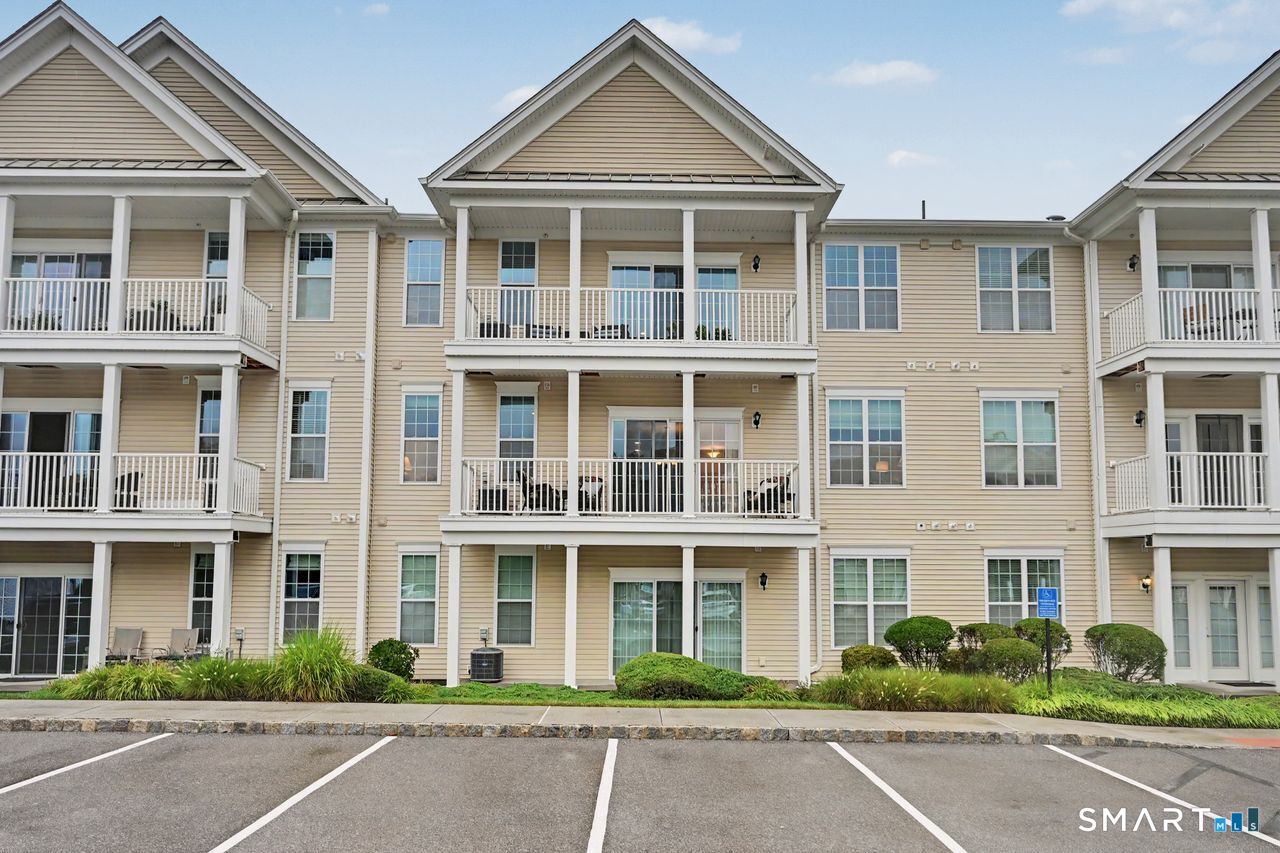 1st image of 215 Center Meadow Ln #215, Danbury, CT 06810 | MLS# 24196346