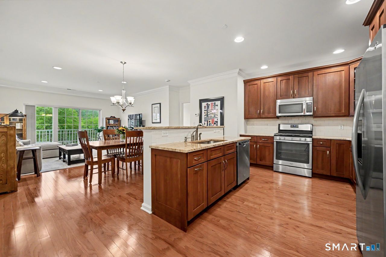 2nd image of 215 Center Meadow Ln #215, Danbury, CT 06810 | MLS# 24196346