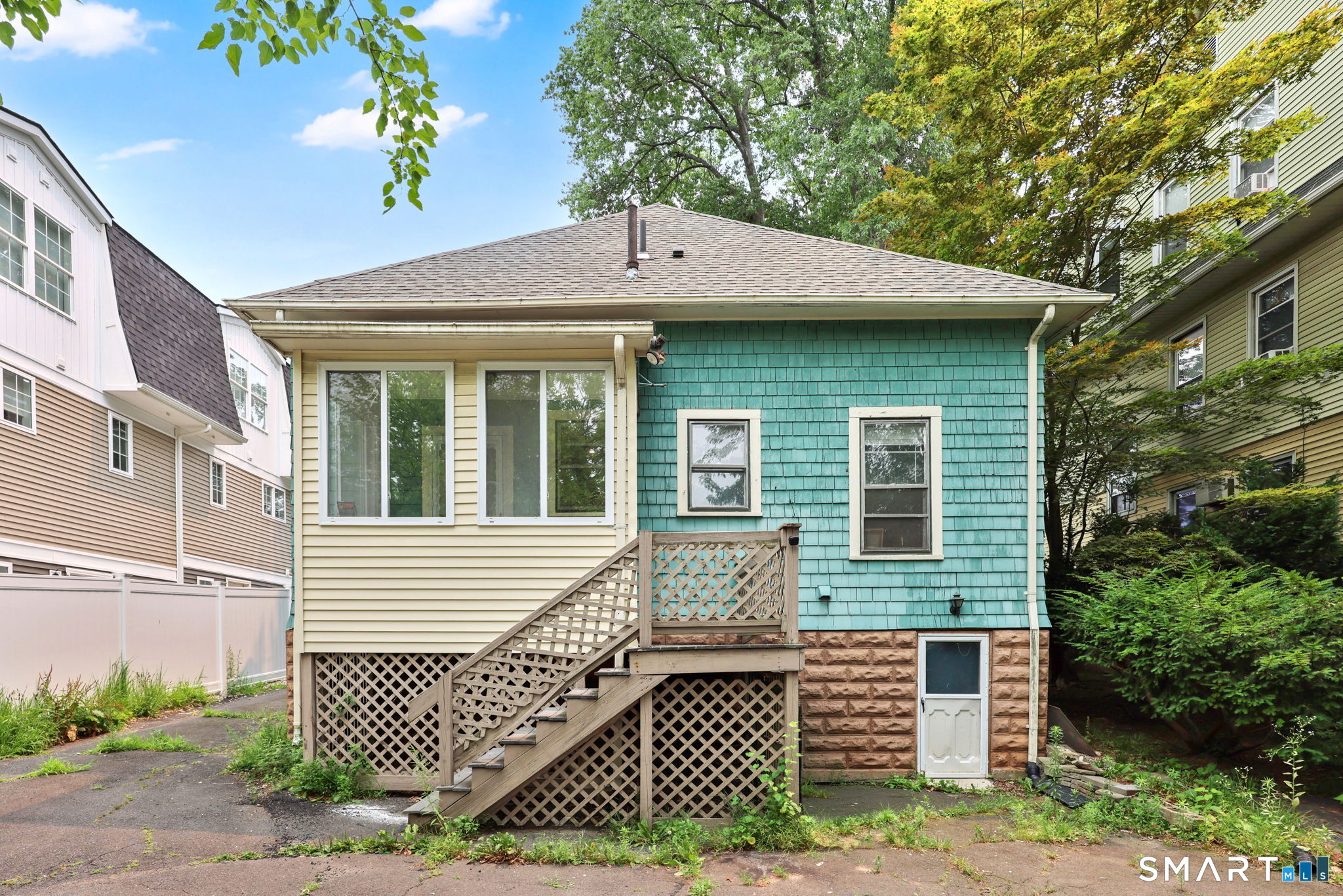 401 Prospect Avenue photo 36