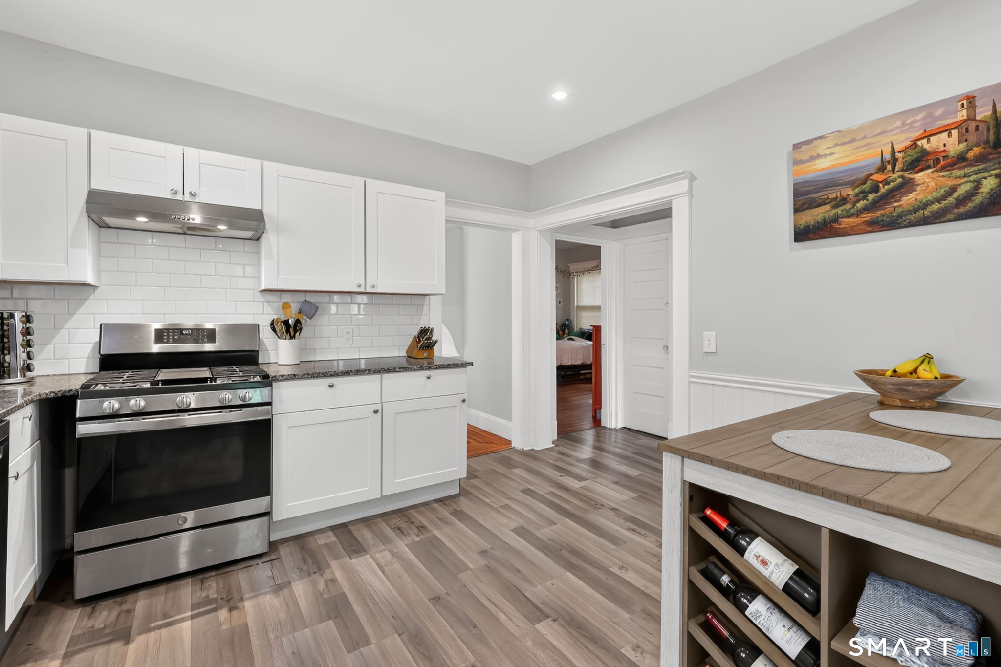 401 Prospect Avenue photo 17