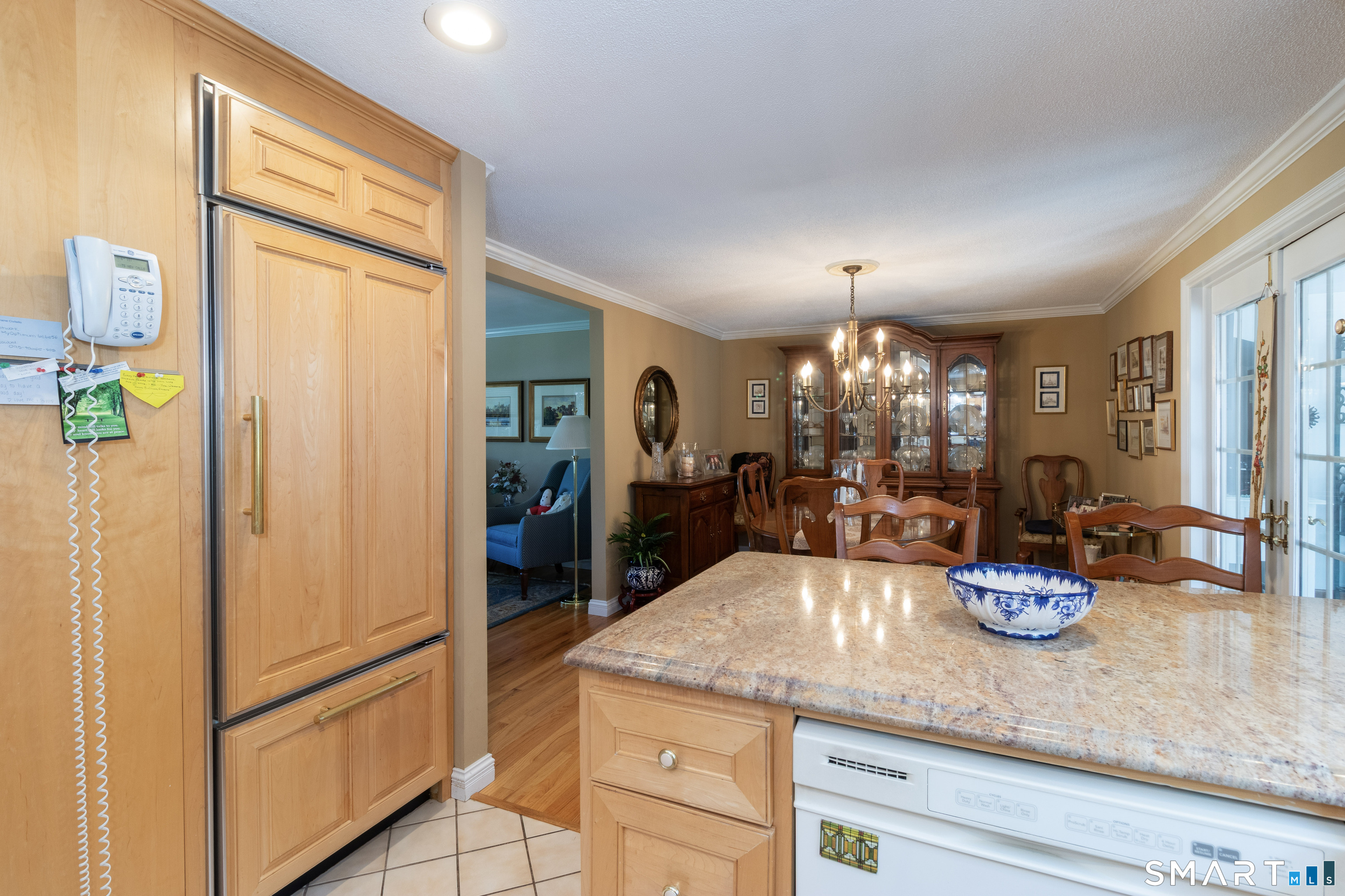 39 Candlewood Road photo 13