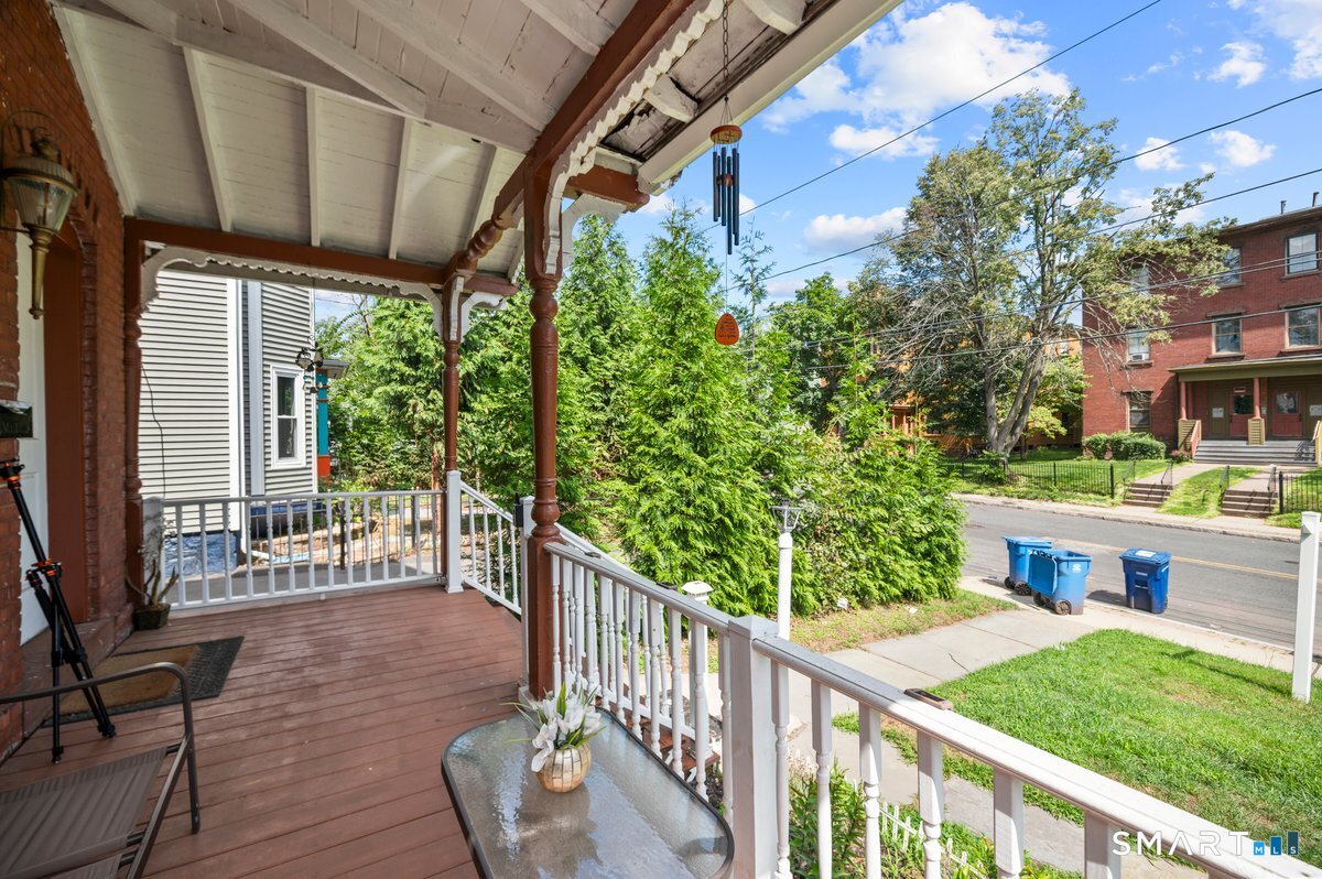 37 Capen Street photo 6