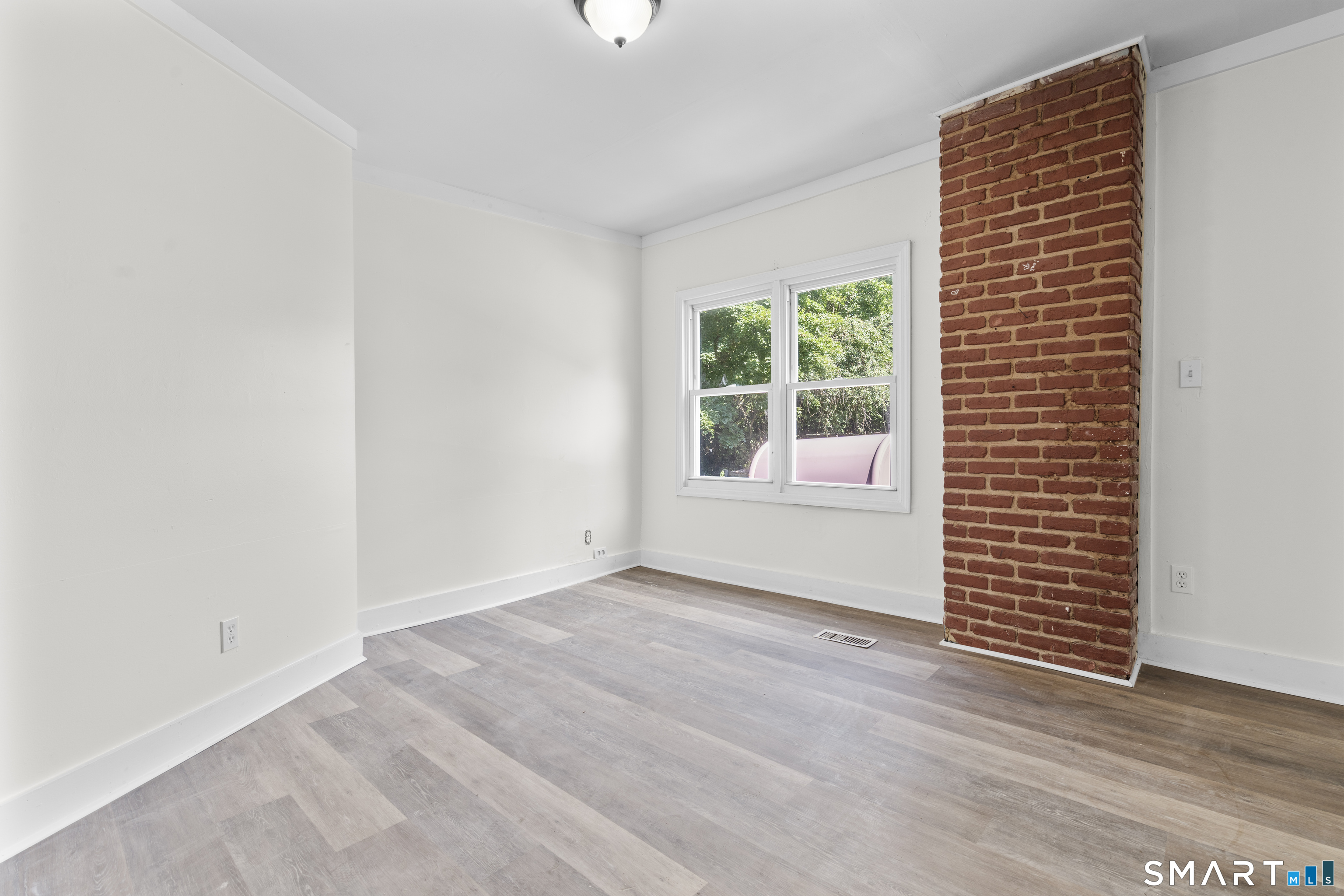 168 Derby Avenue photo 21