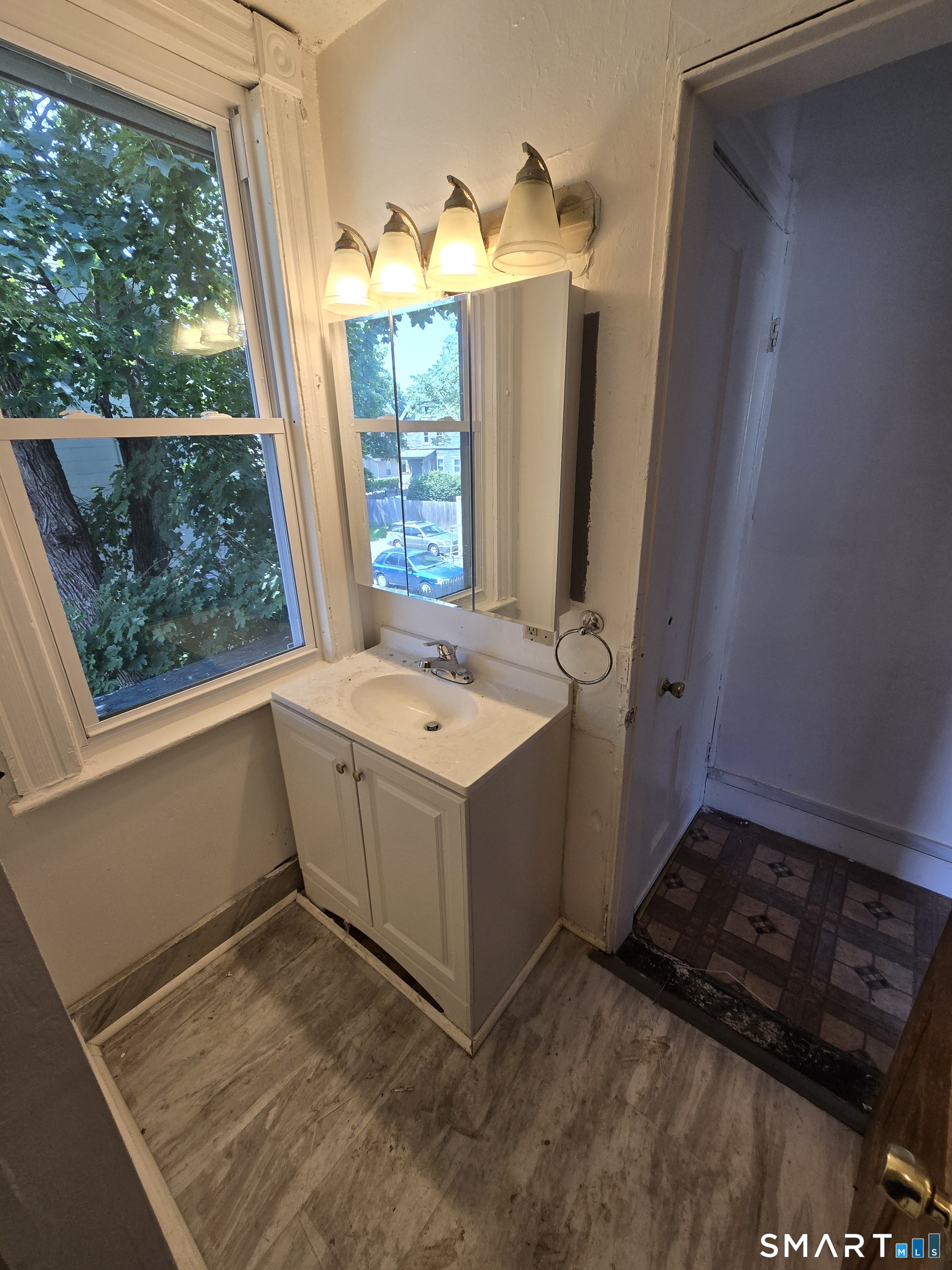 60 Waterville Street photo 18