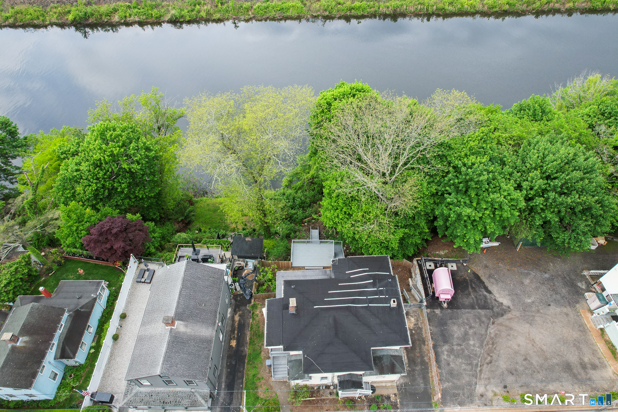 168 Derby Avenue photo 3