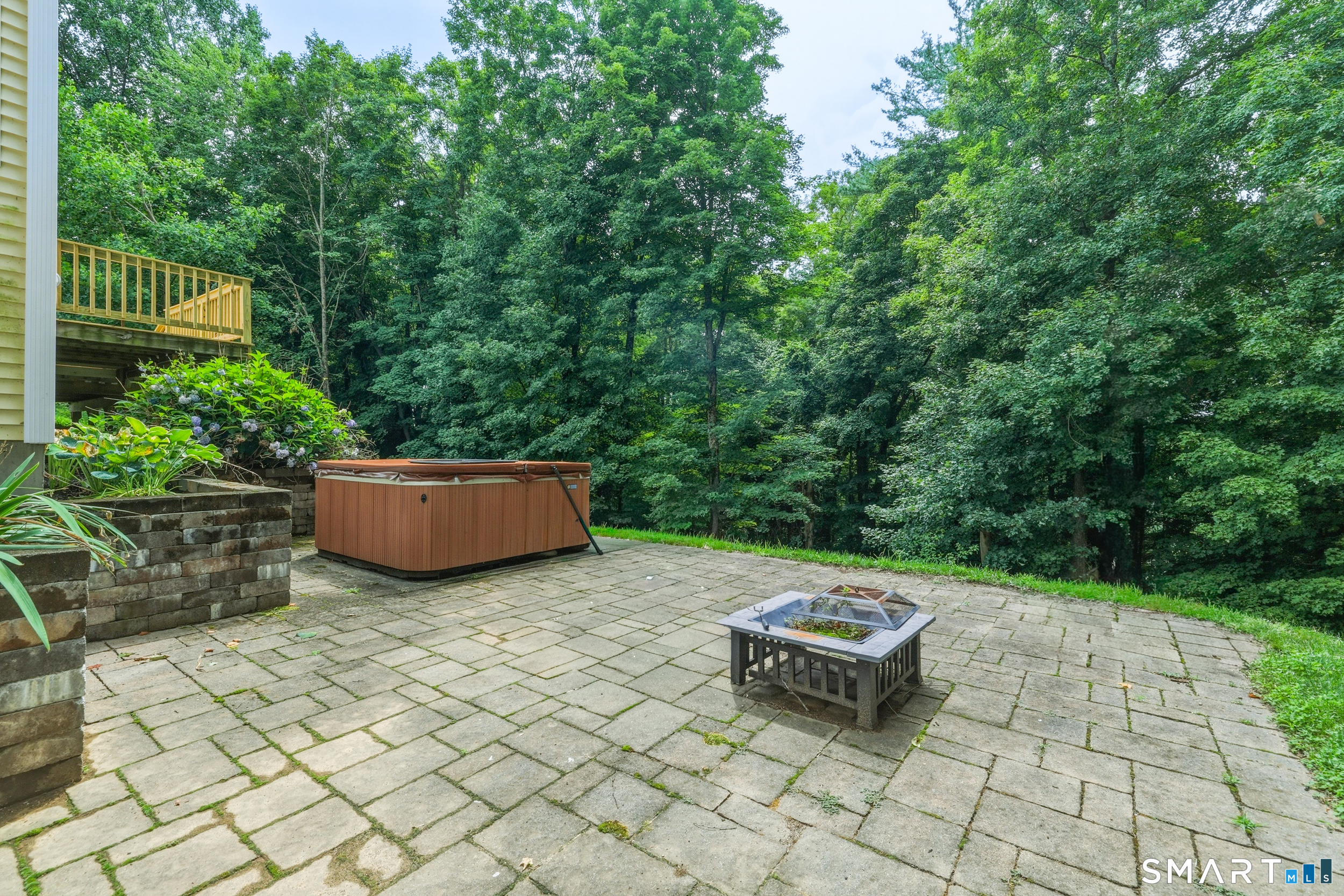 15 Davison Road photo 9