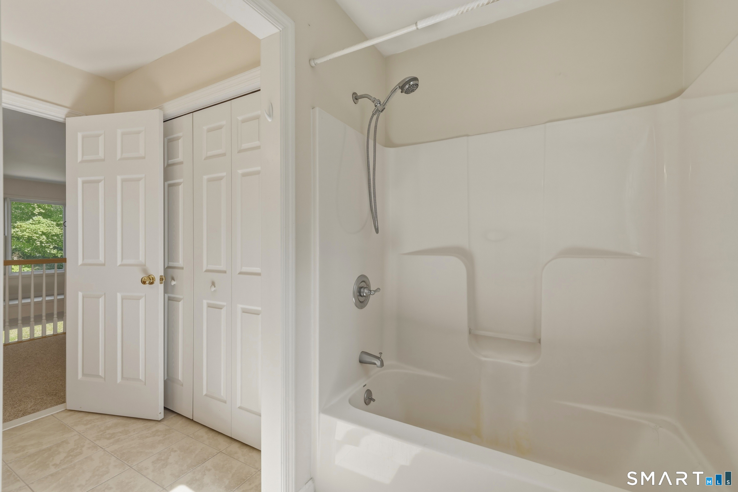 15 Davison Road photo 30
