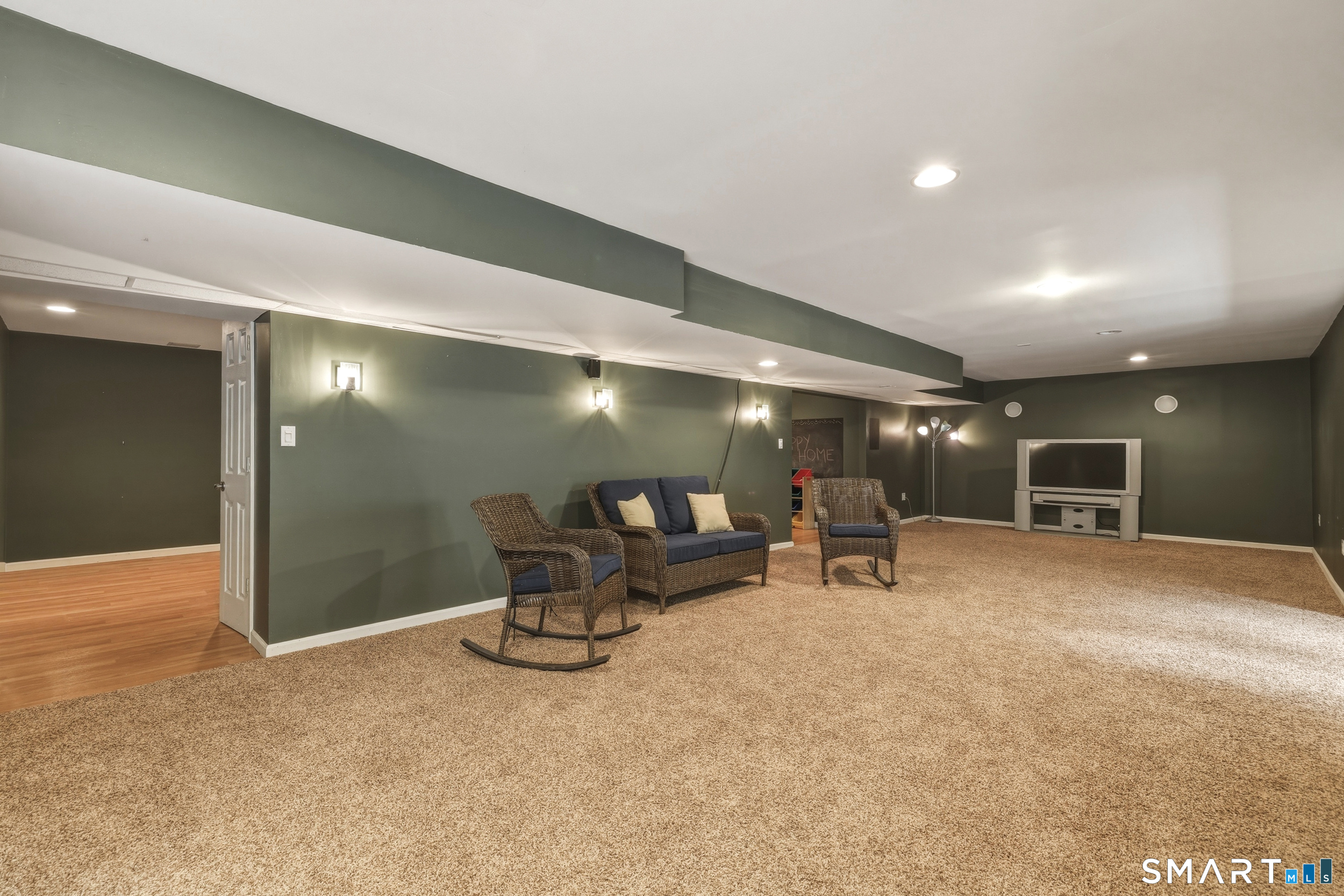 15 Davison Road photo 33