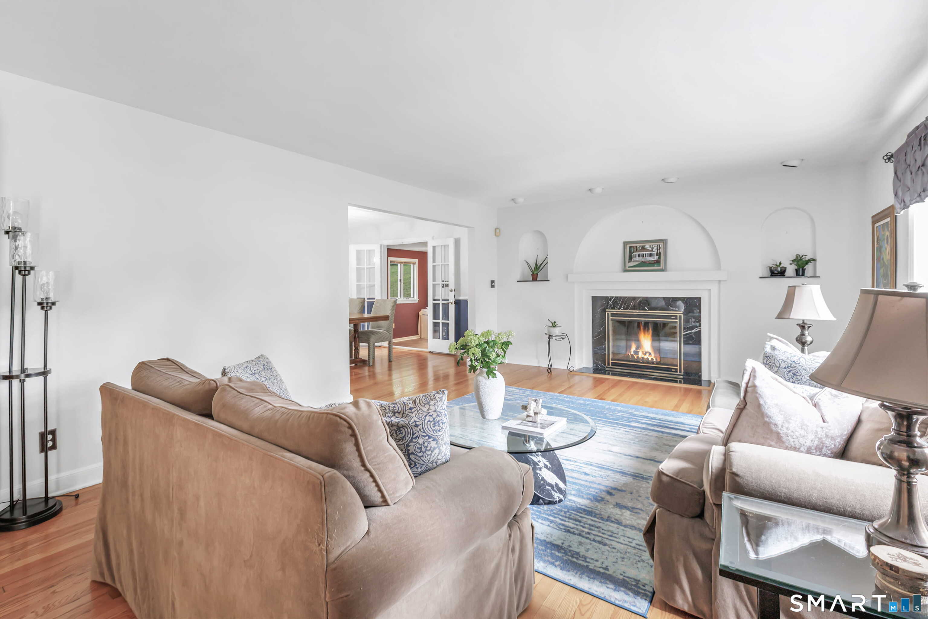 205 Stoneleigh Square photo 7