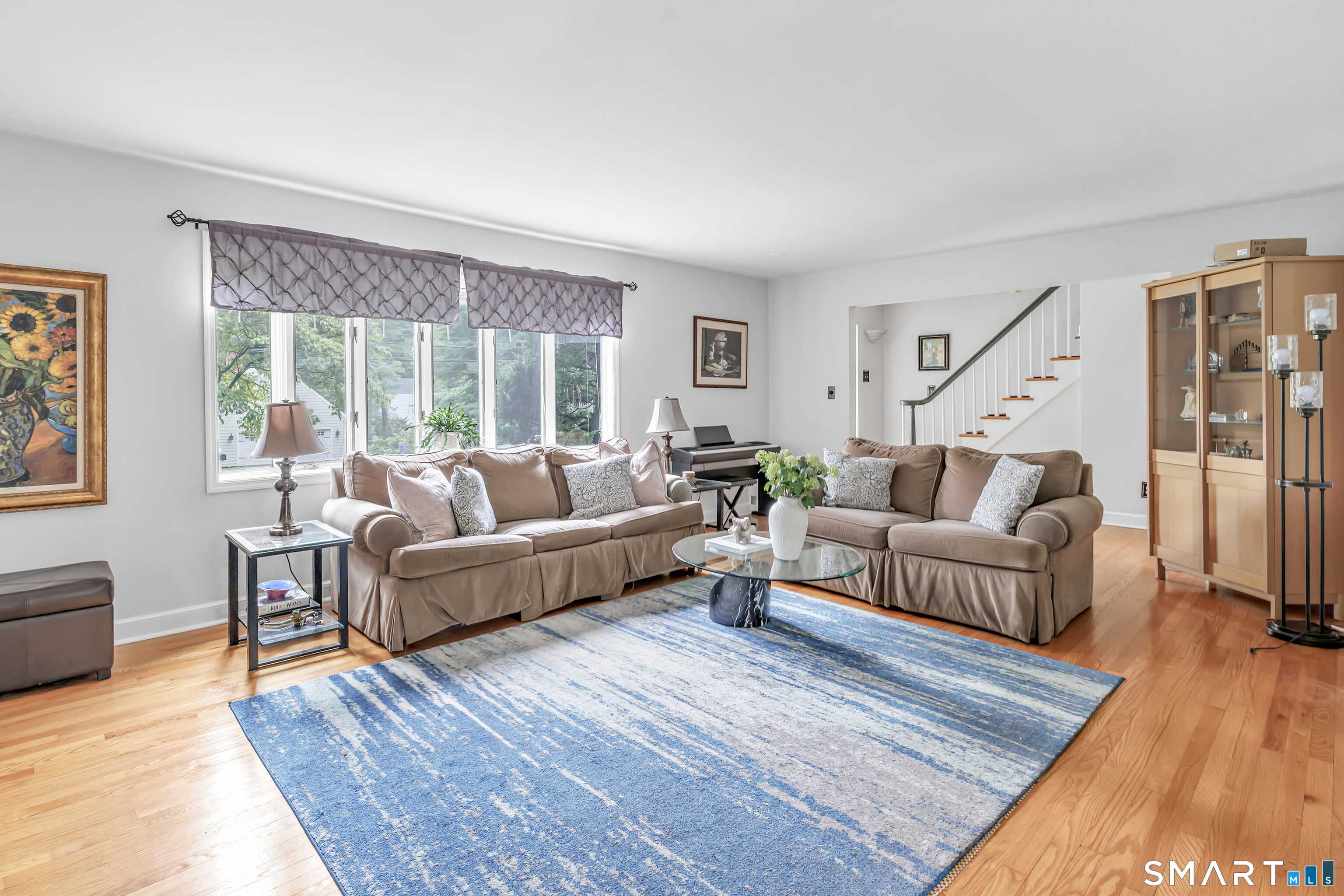 205 Stoneleigh Square photo 6