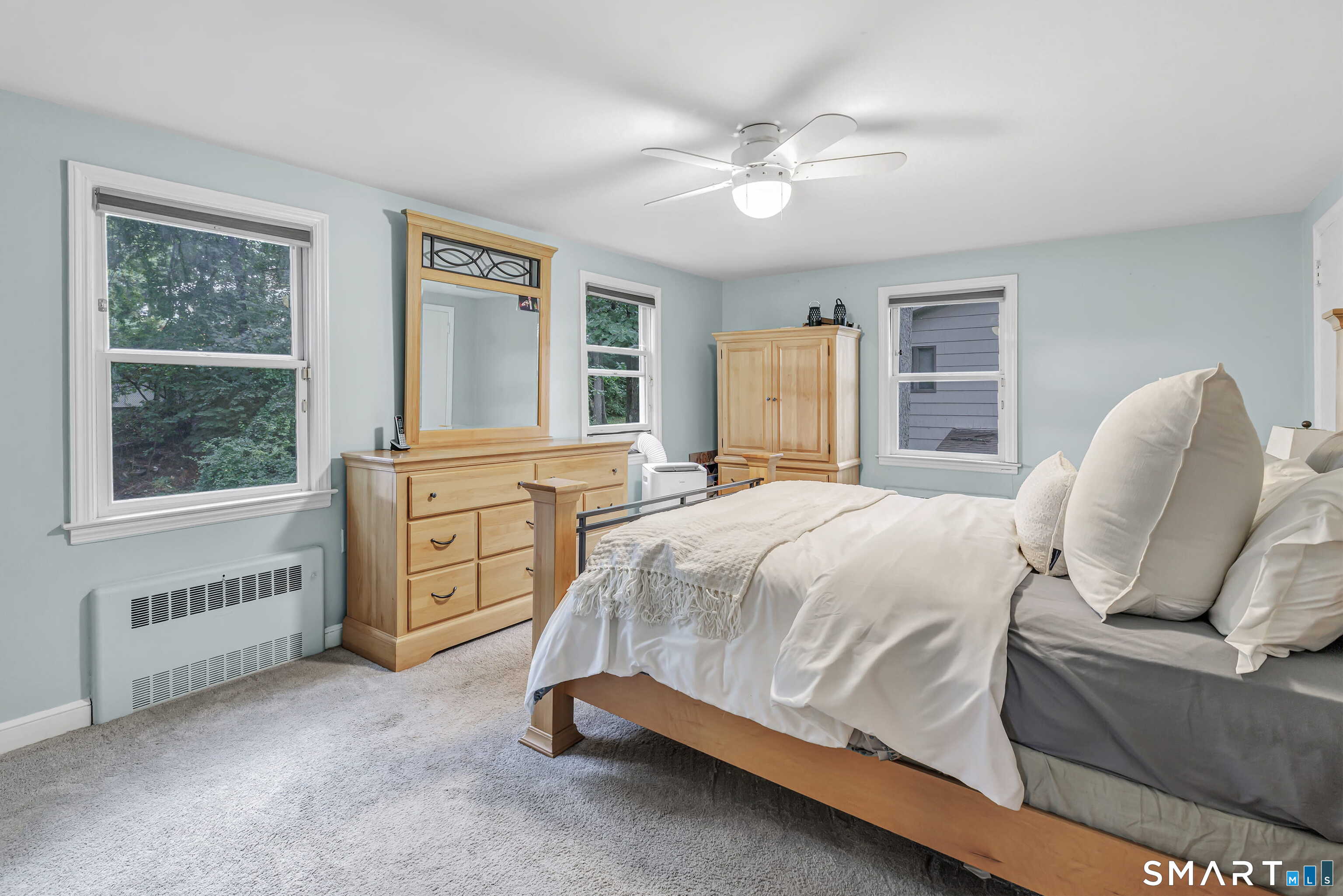 205 Stoneleigh Square photo 30