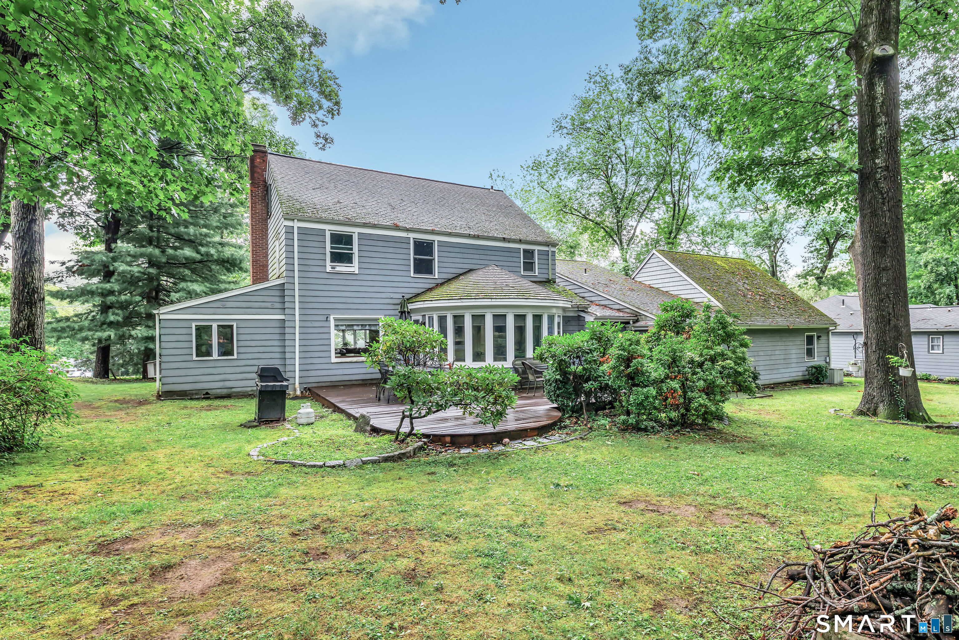 205 Stoneleigh Square photo 35