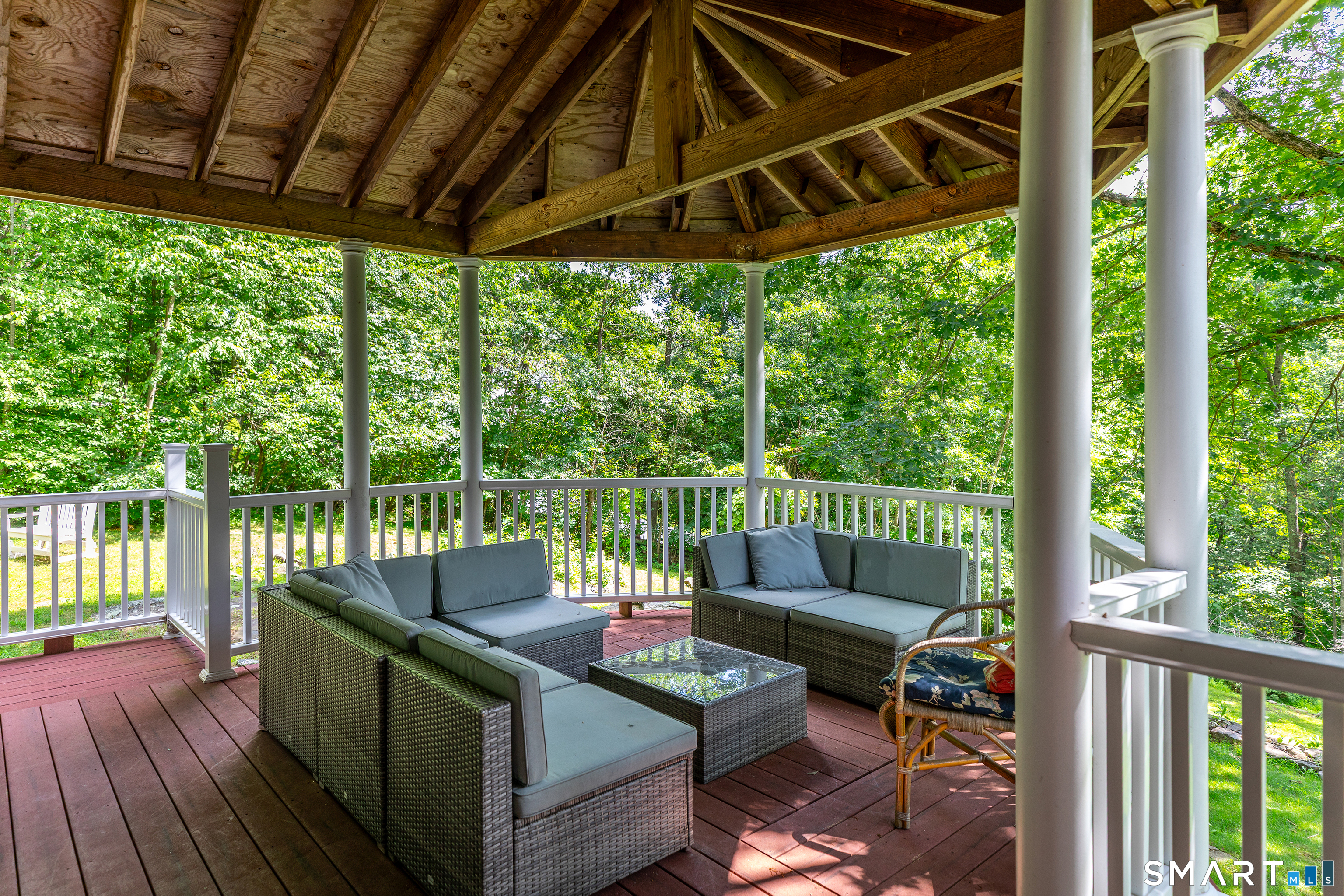 34 Hardscrabble Road photo 29