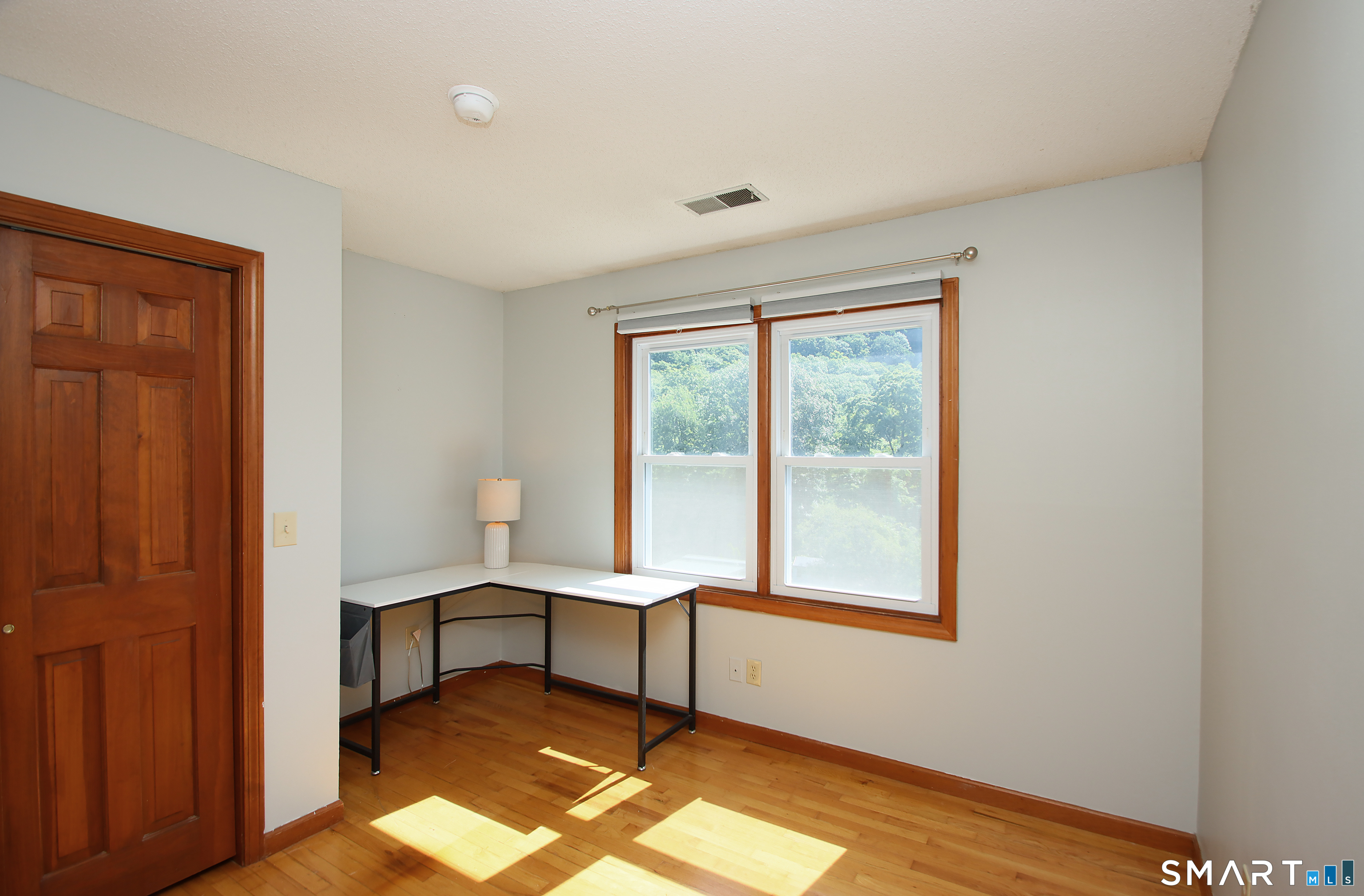 31 Cliffside Drive photo 33