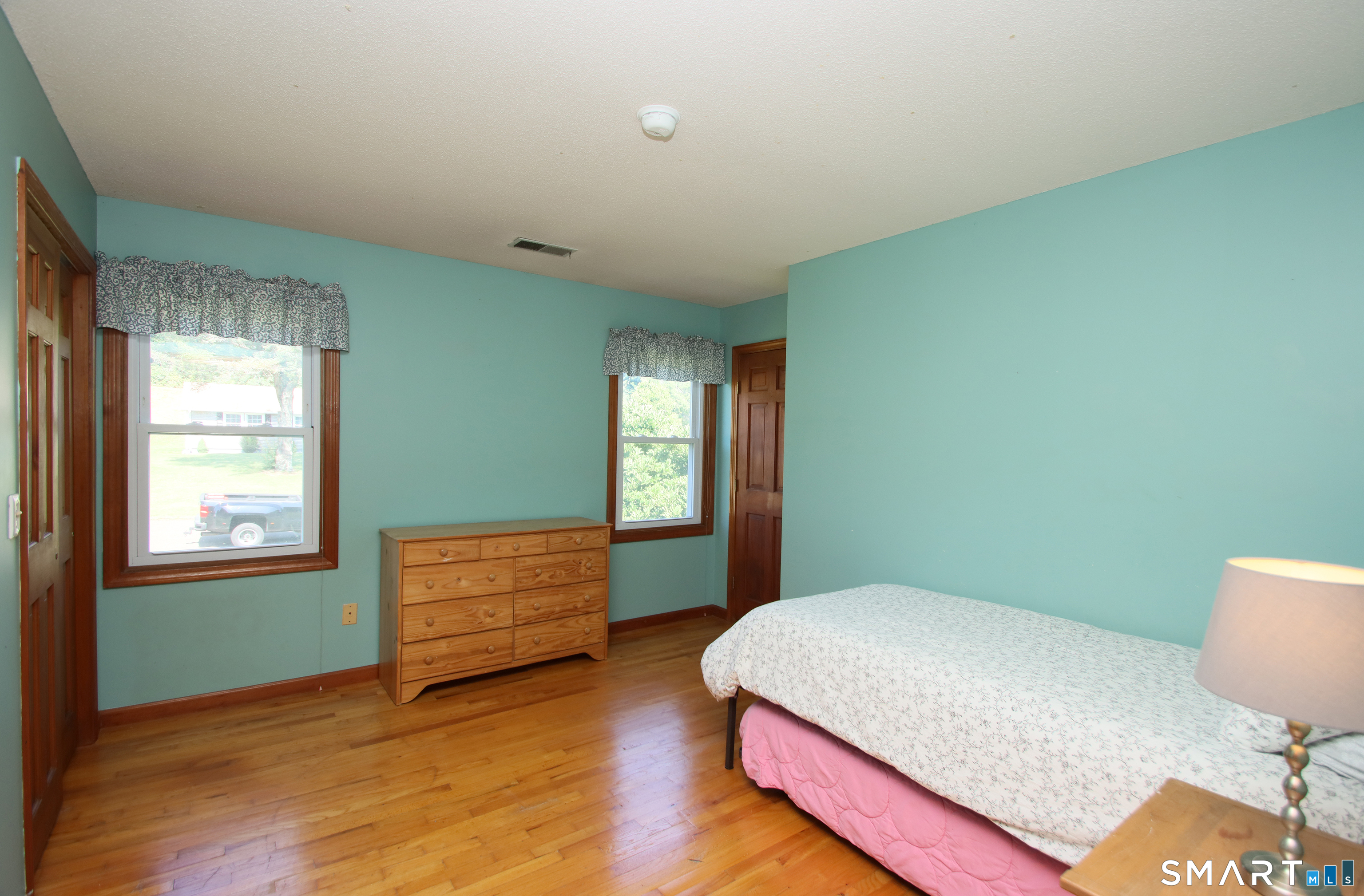 31 Cliffside Drive photo 35