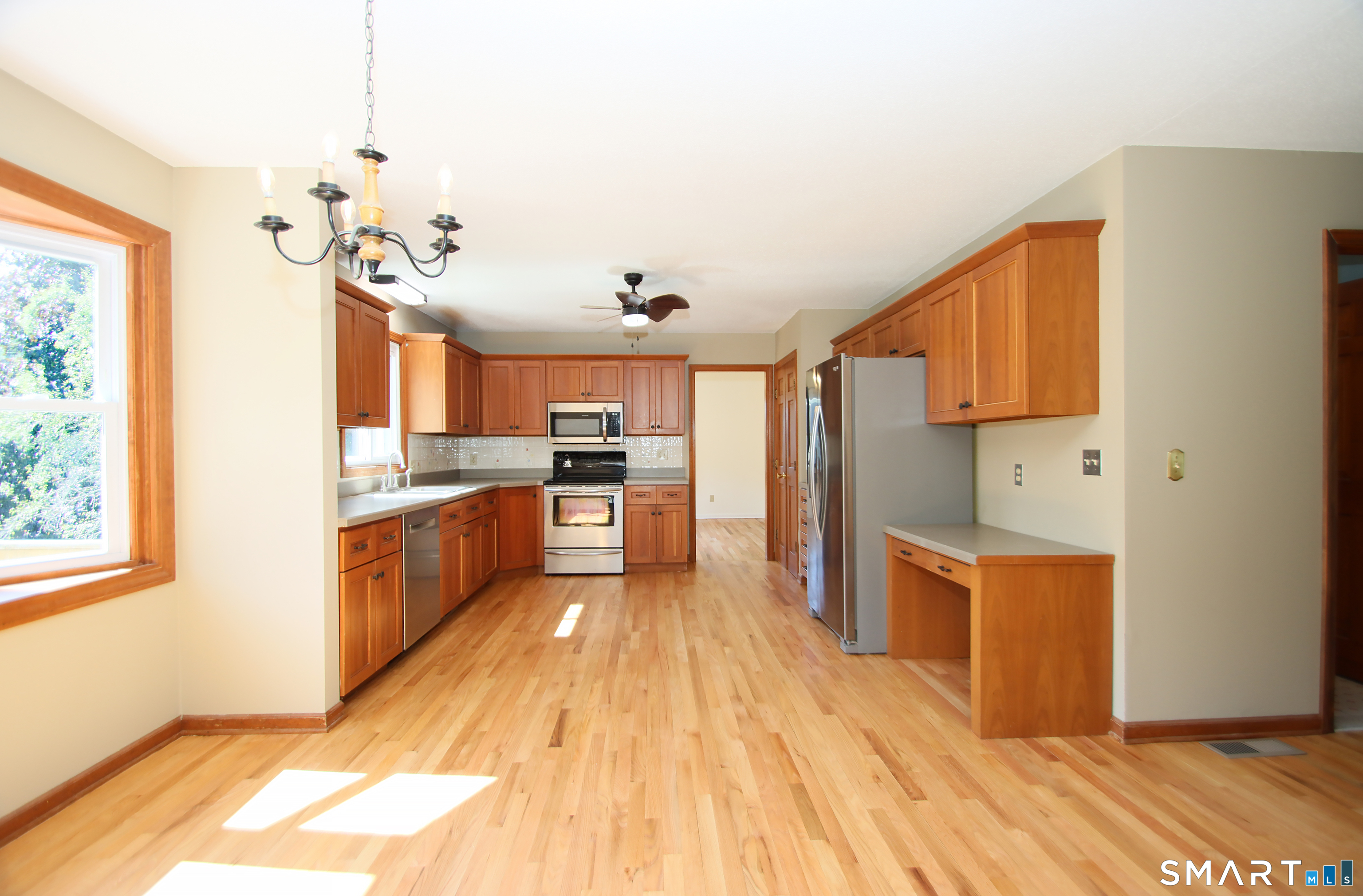 31 Cliffside Drive photo 18