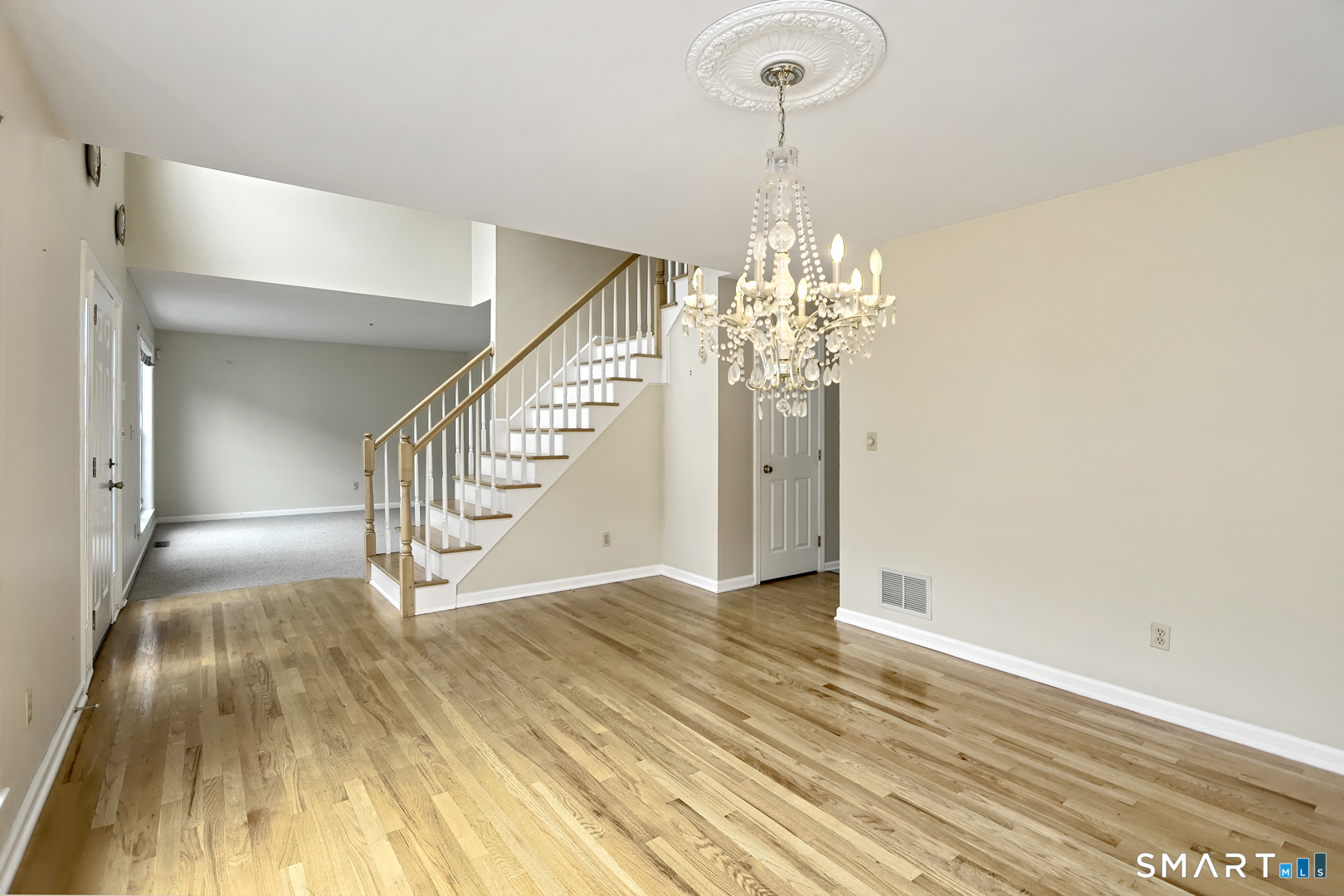 29 Commodore Hull Drive photo 6
