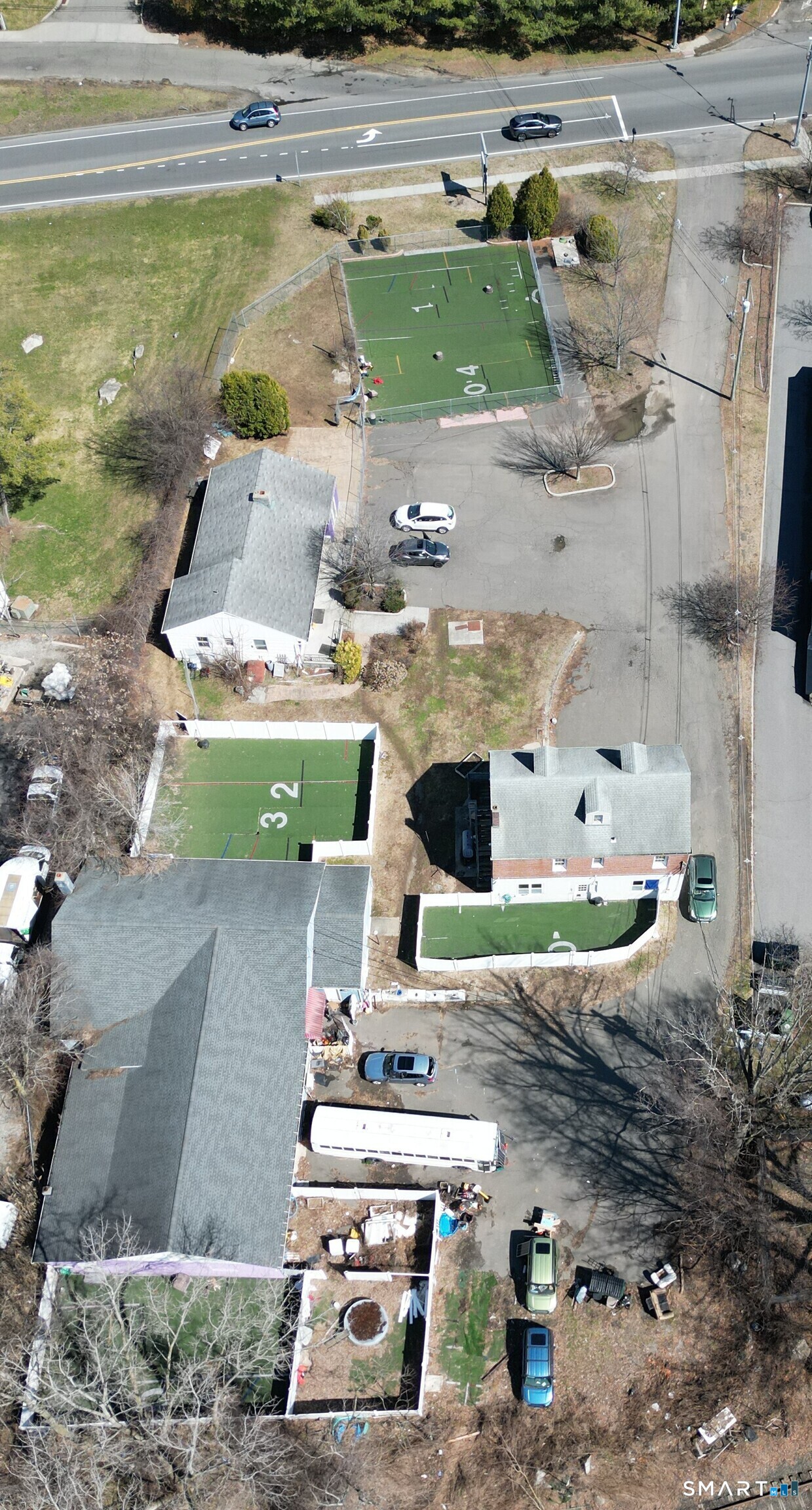68 Mill Plain Road photo 6
