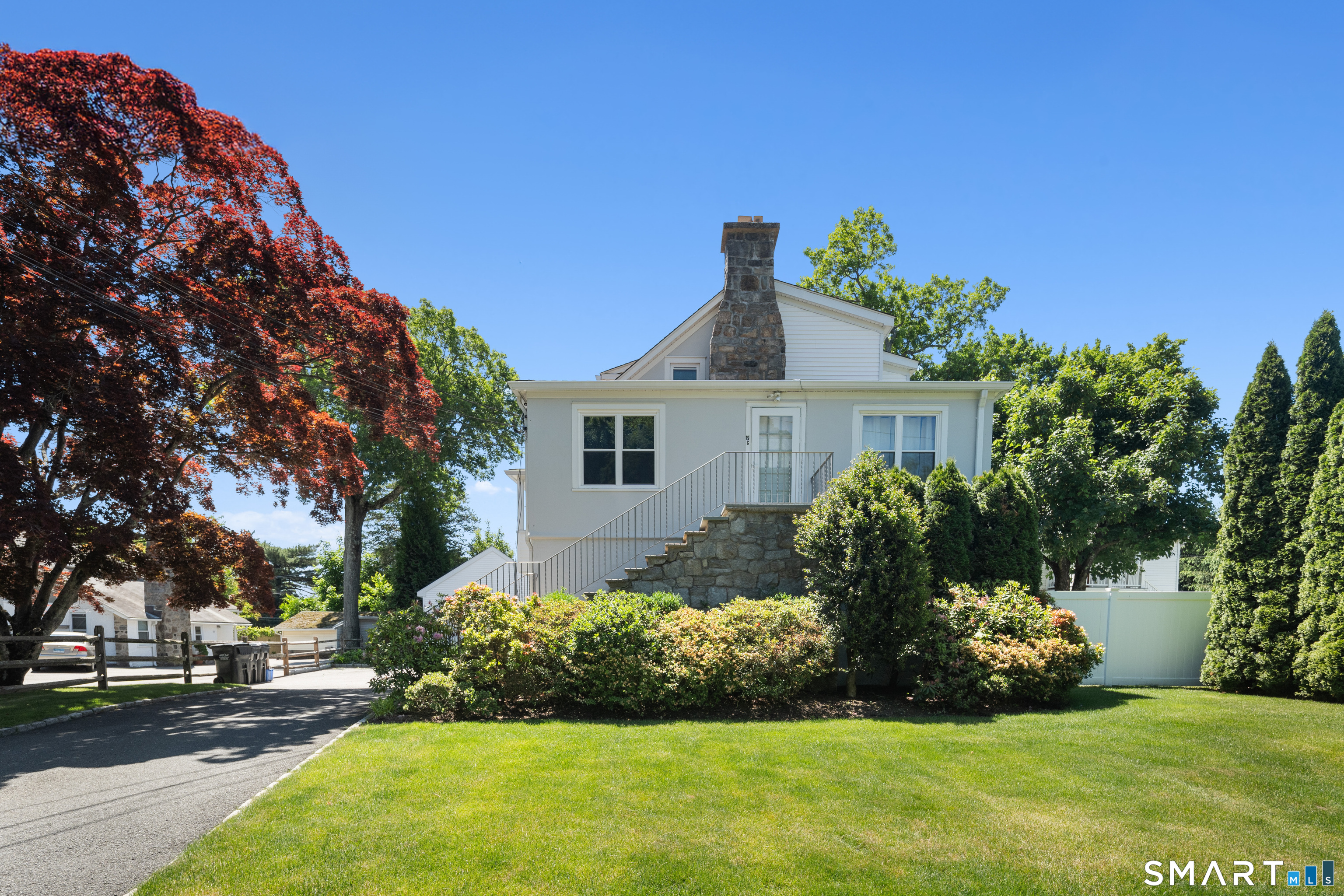 19 Urban Street, New Canaan, Connecticut photo 3