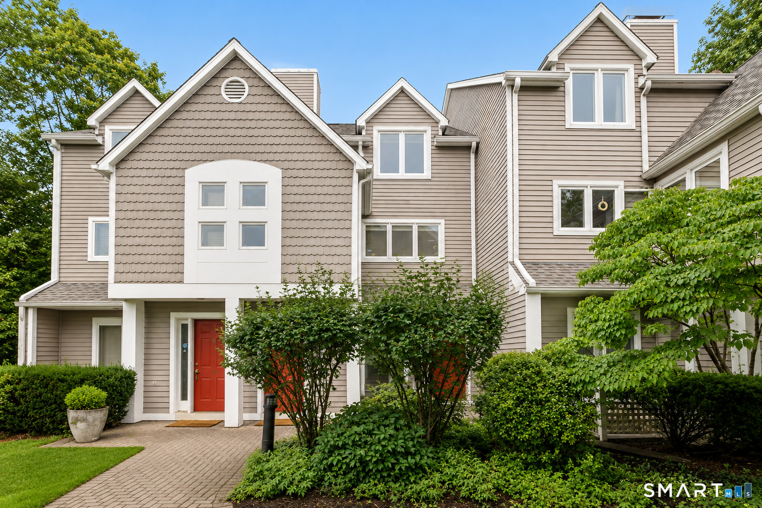 453 East Putnam Avenue, Greenwich