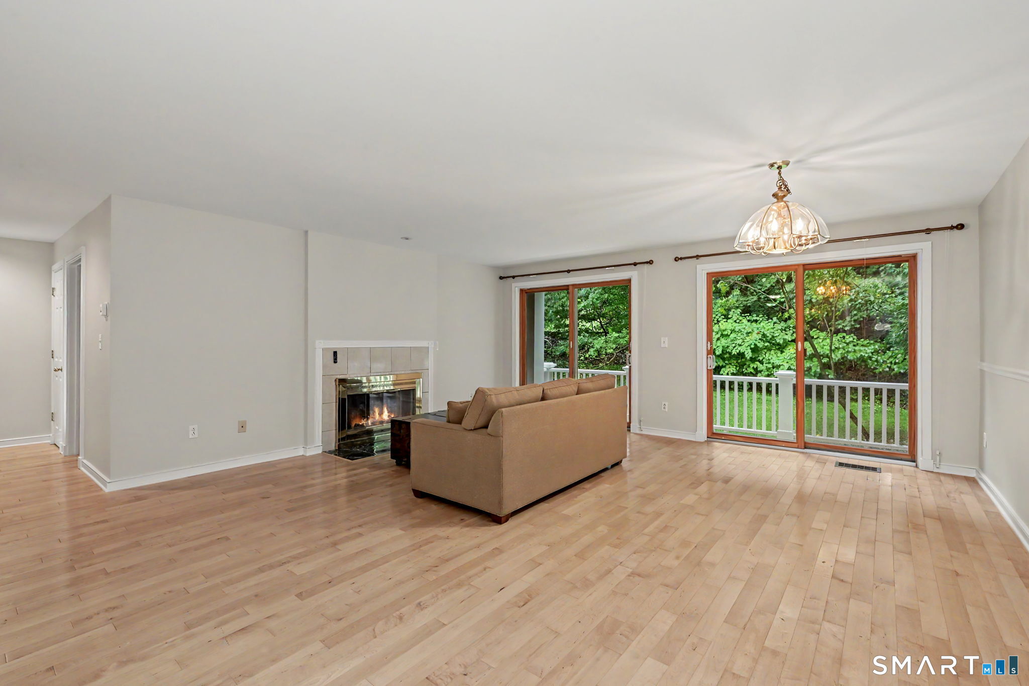 453 East Putnam Avenue Unit #4G photo 7