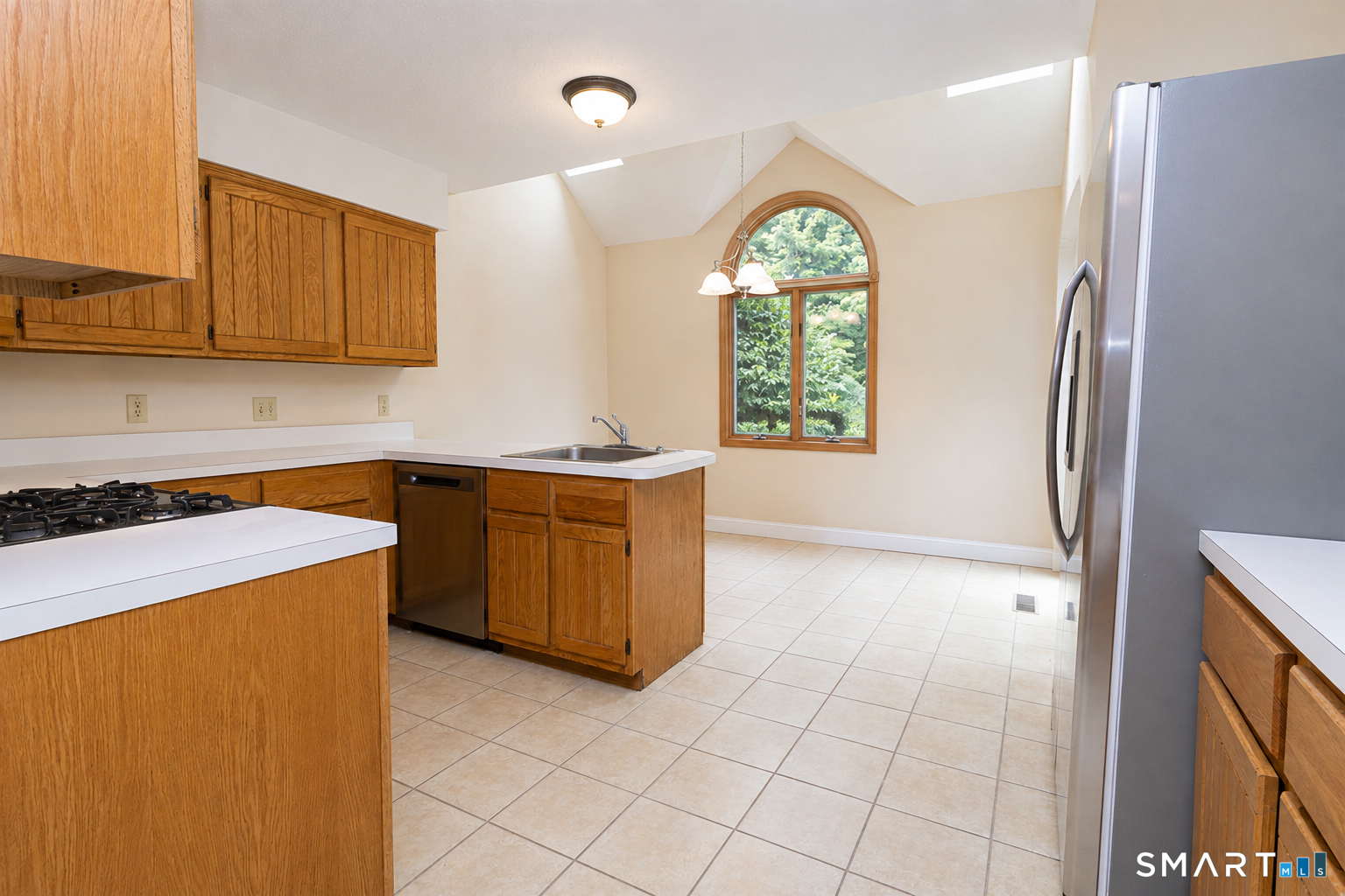 27 Riverwalk Drive  Unit #27 photo 10