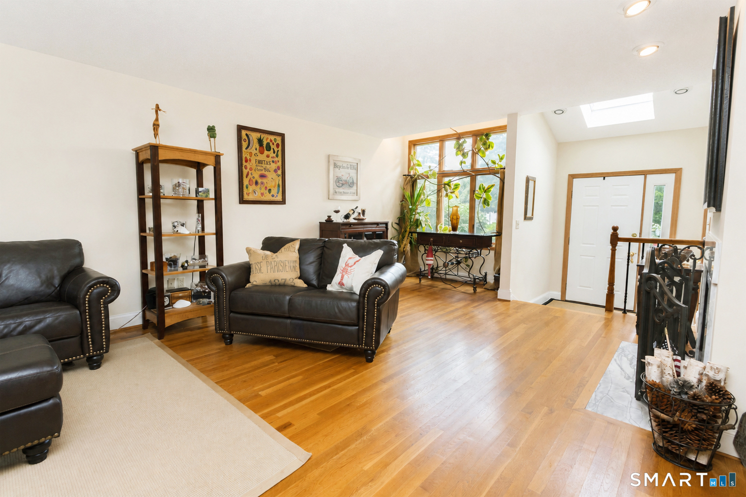 27 Riverwalk Drive  Unit #27 photo 7