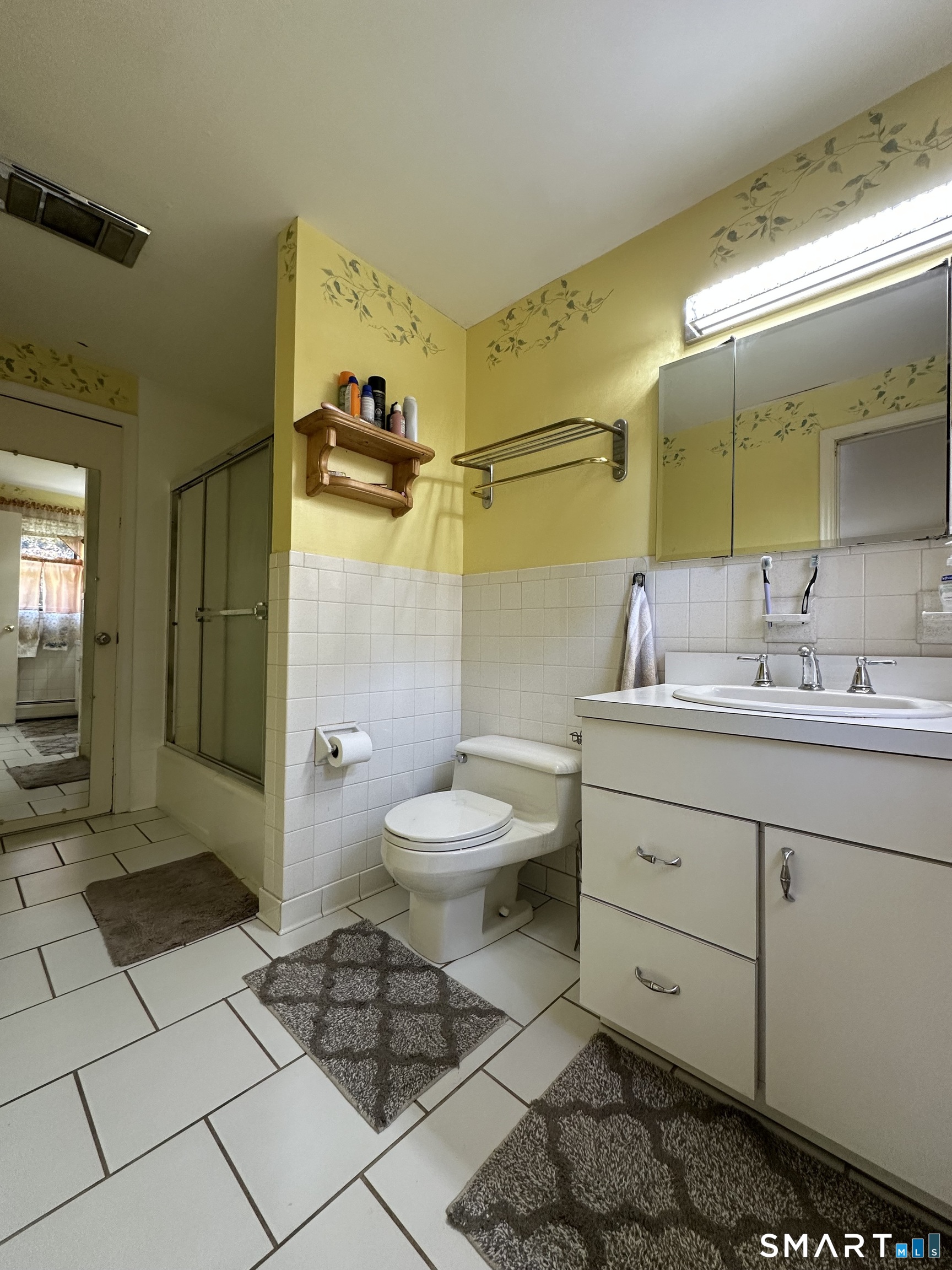 99 Glenwood Drive photo 10