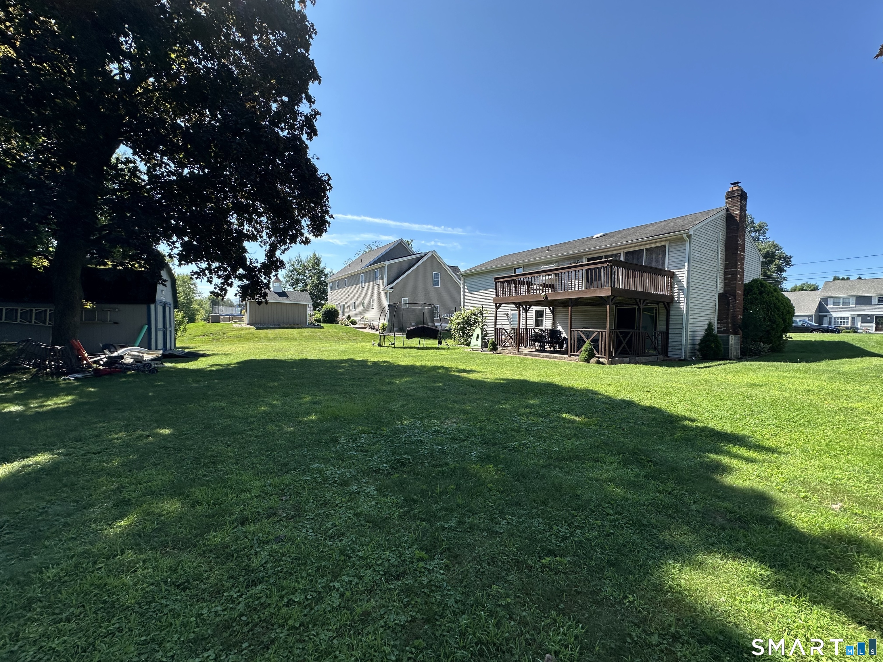 99 Glenwood Drive photo 20