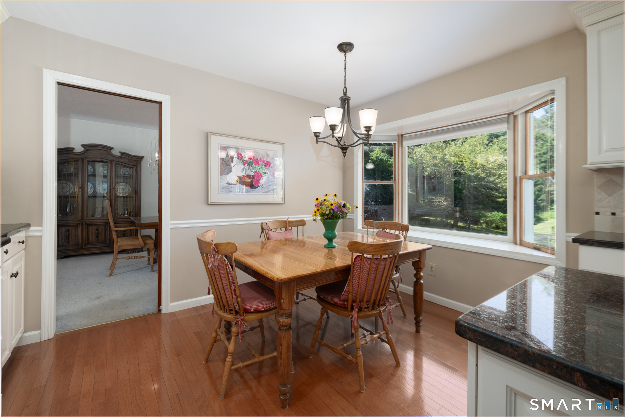 323 Watertown Road photo 8