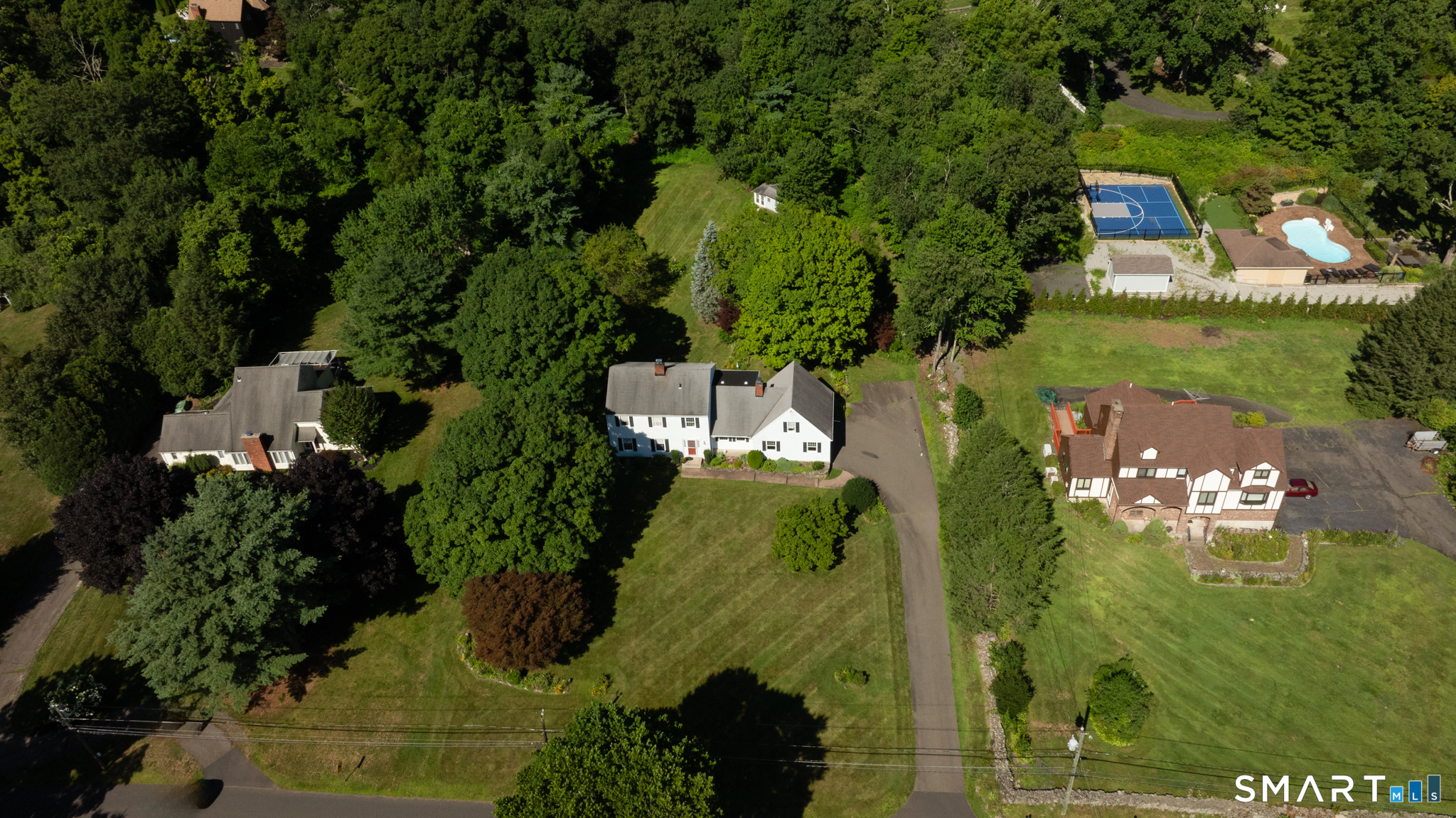323 Watertown Road photo 23