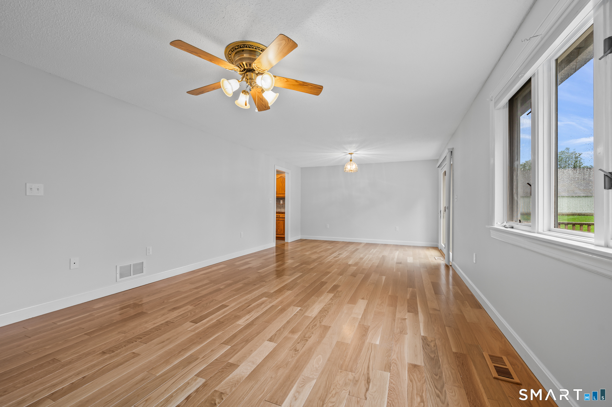 36 Charter Oak Square Unit #D photo 11